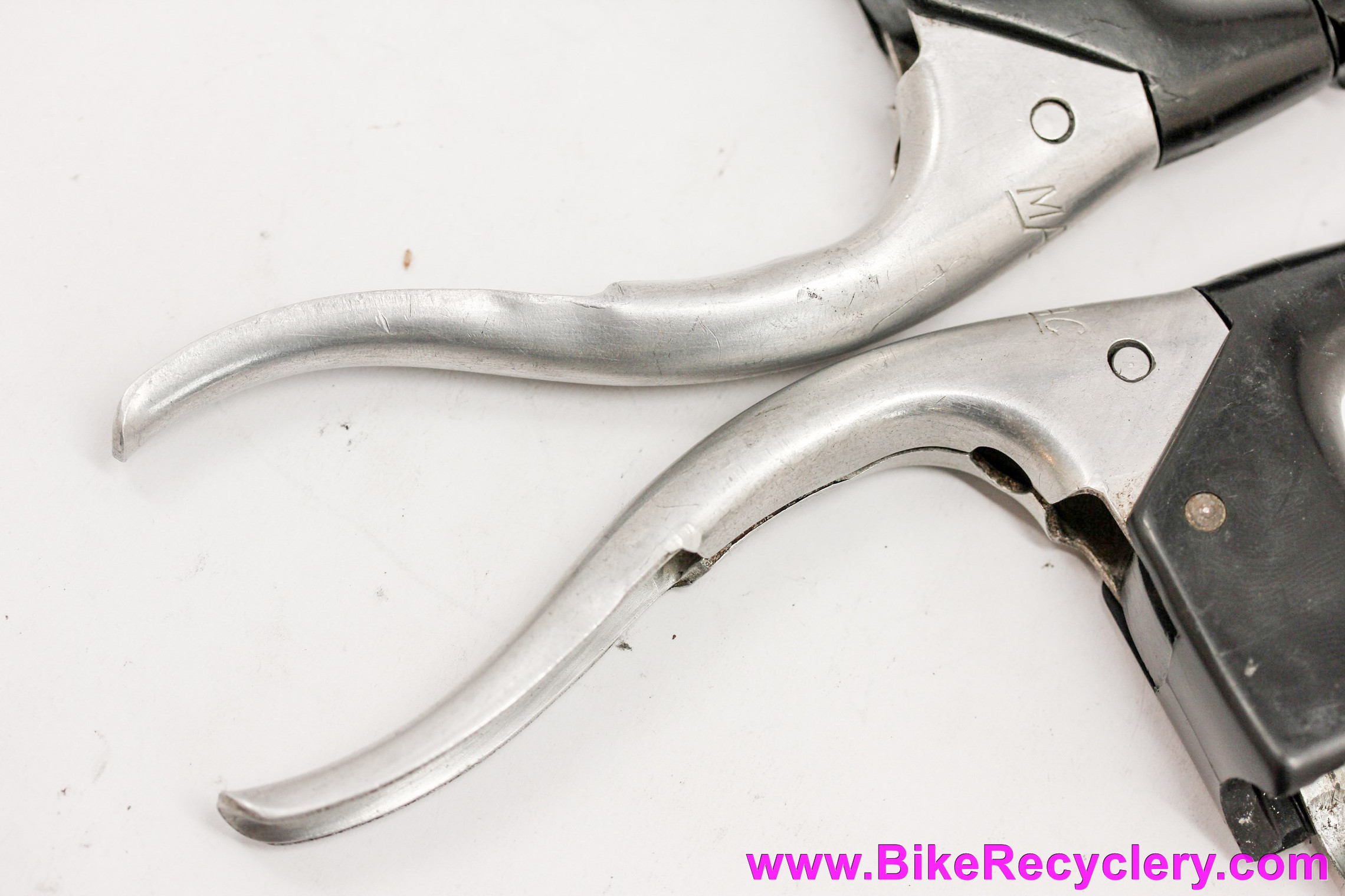 Mafac Course 130 (Promotion) Brake Levers Black Plastic Body & Barrel