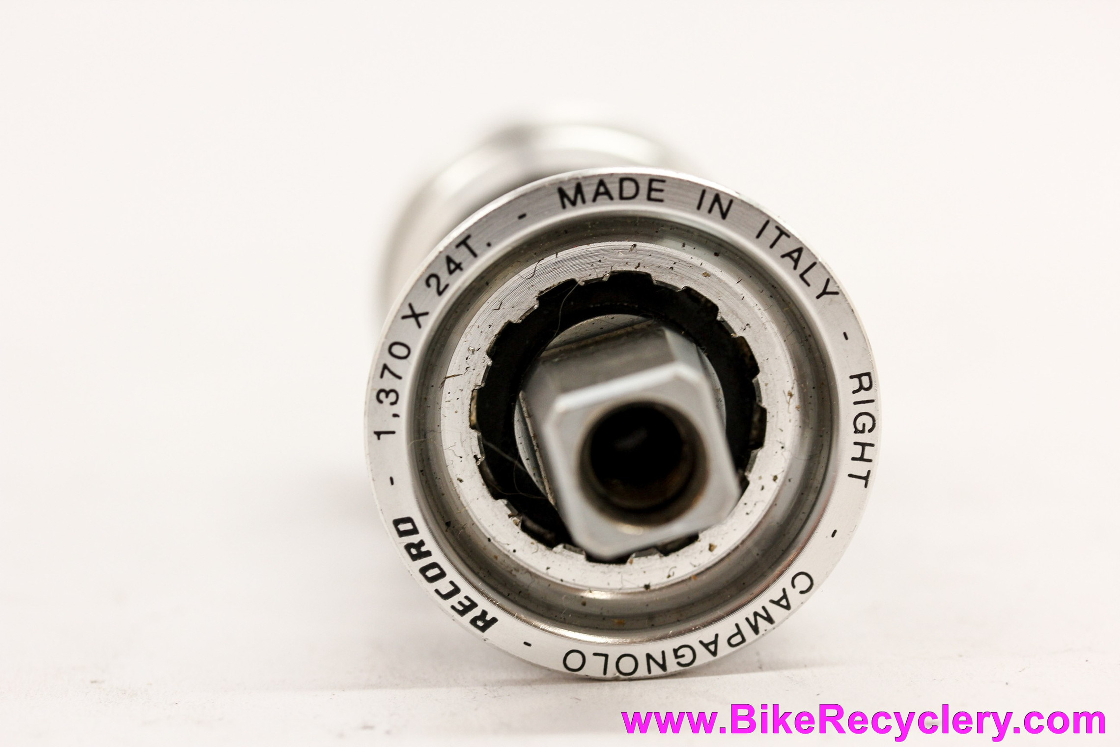 Campagnolo Chorus 10s Square Taper Bottom Bracket: 102mm x 68mm English (EXC Low Miles) - Bike