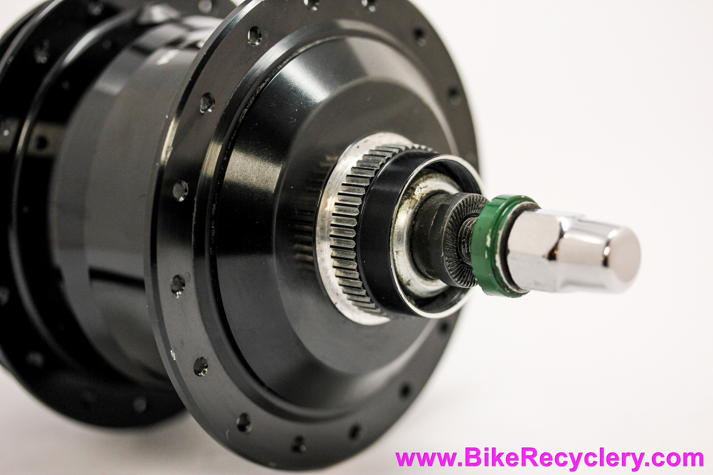 Shimano Alfine SG-S700 11 Speed Hub: 32H x 135mm - CL Disc - Hardware - Black