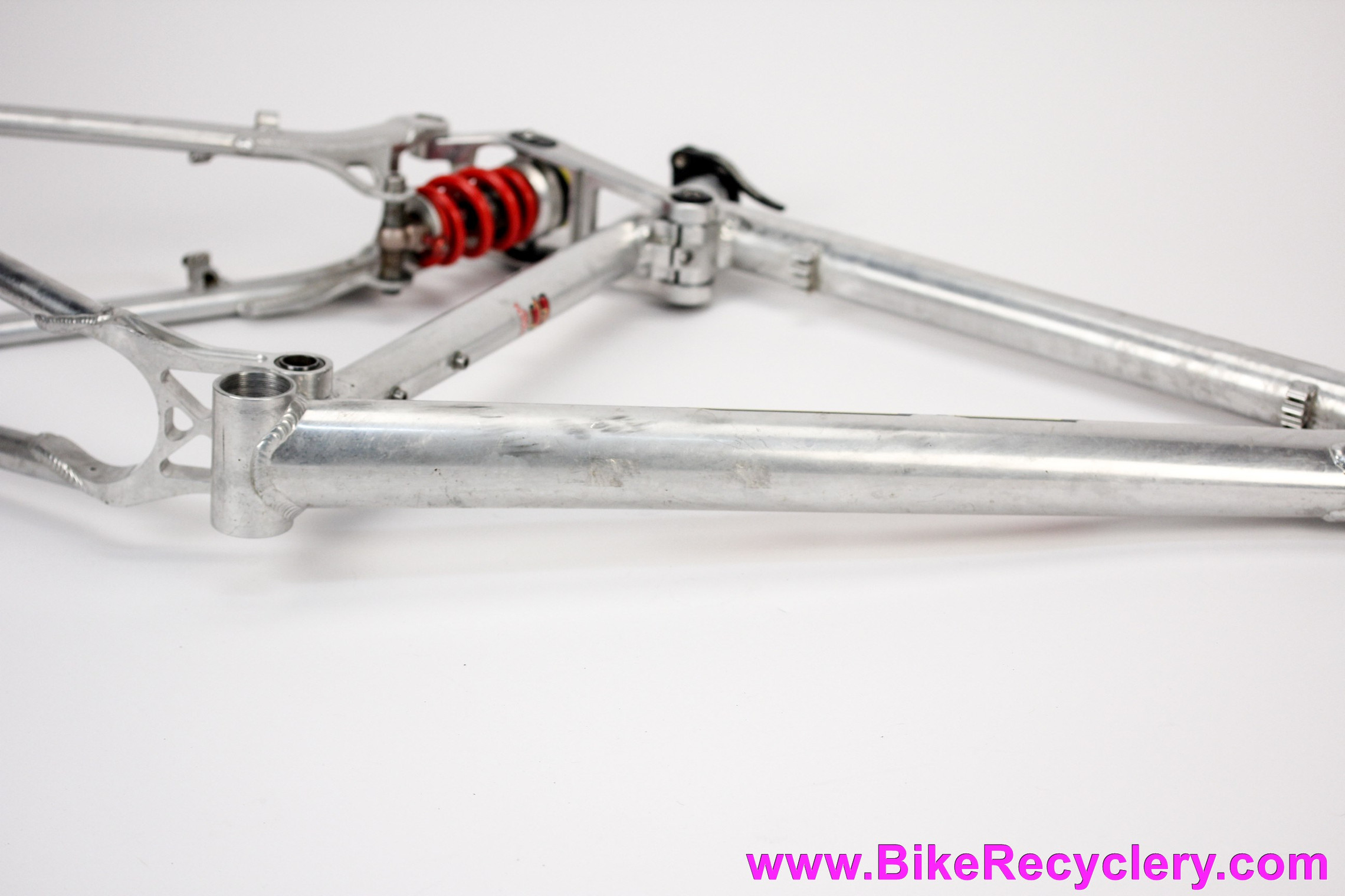 1997 GT LTS-1 Frame: 18