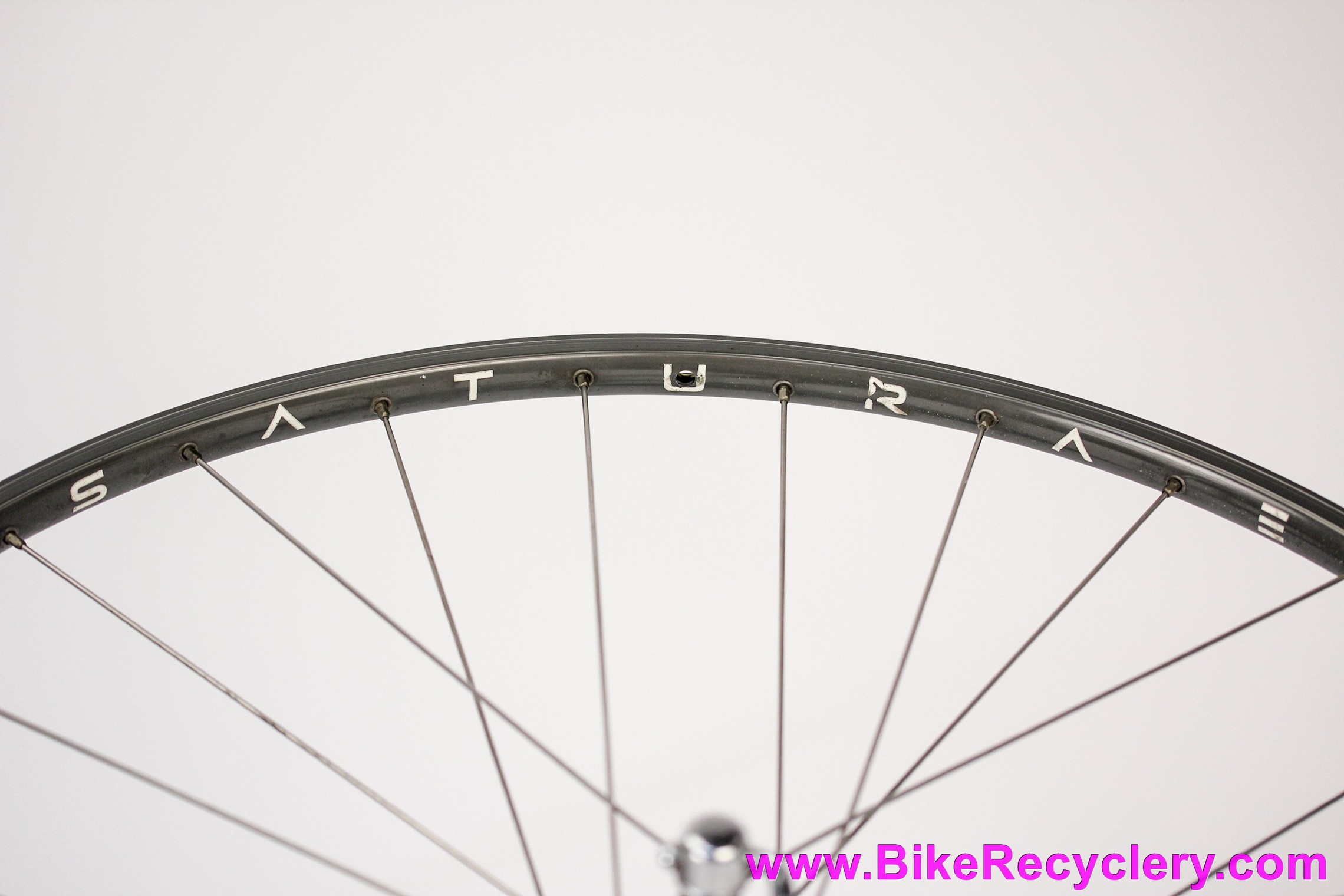 Saturnae/Saturne HC20 + Specialized Racing Sealed Bearing 700c Wheelset: 28H x 126mm - Mid 1980's  (Near Mint+