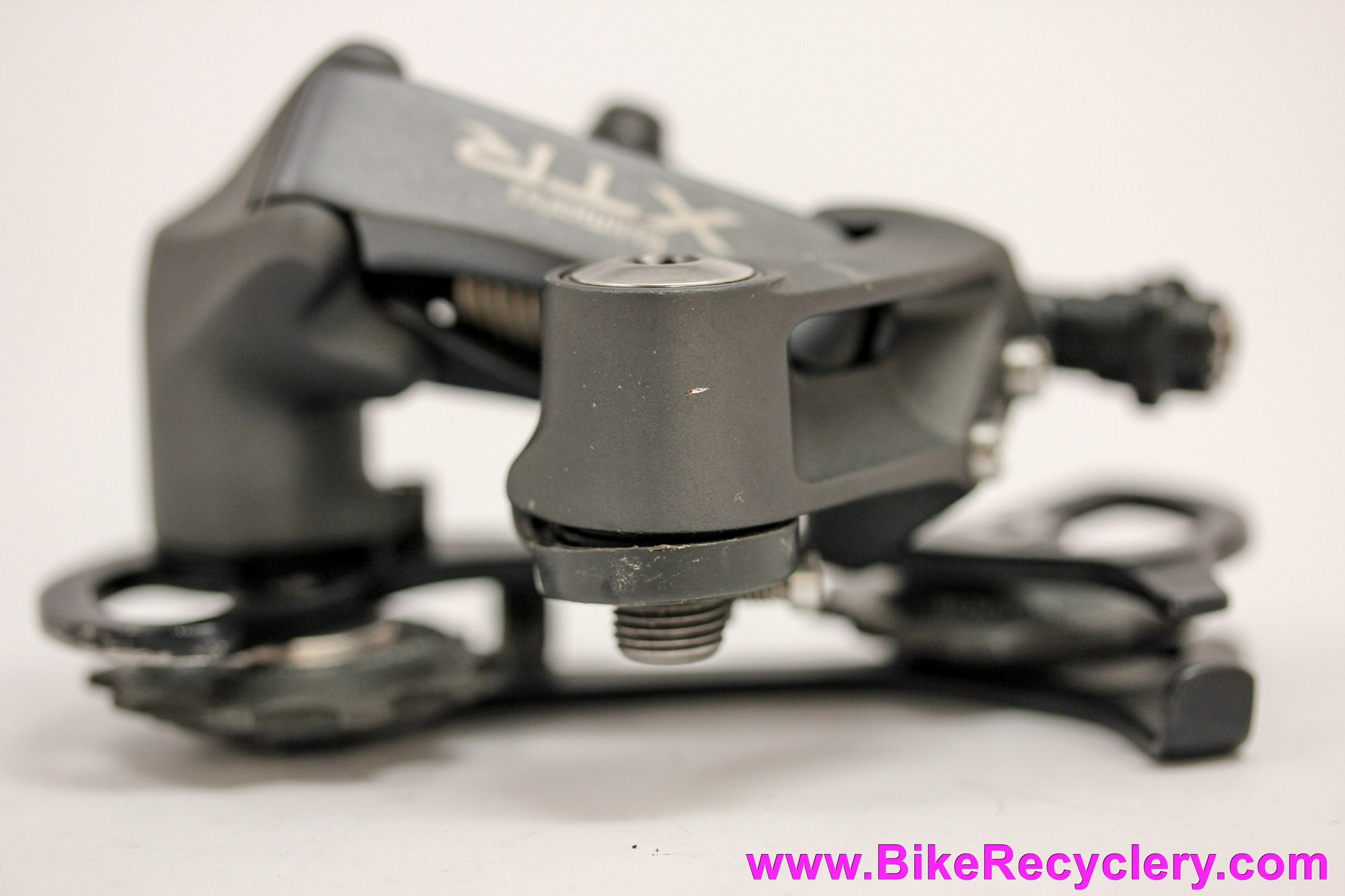 Shimano XTR RD-M950 Rear Derailleur: Medium Cage GS (EXC+) - Bike 