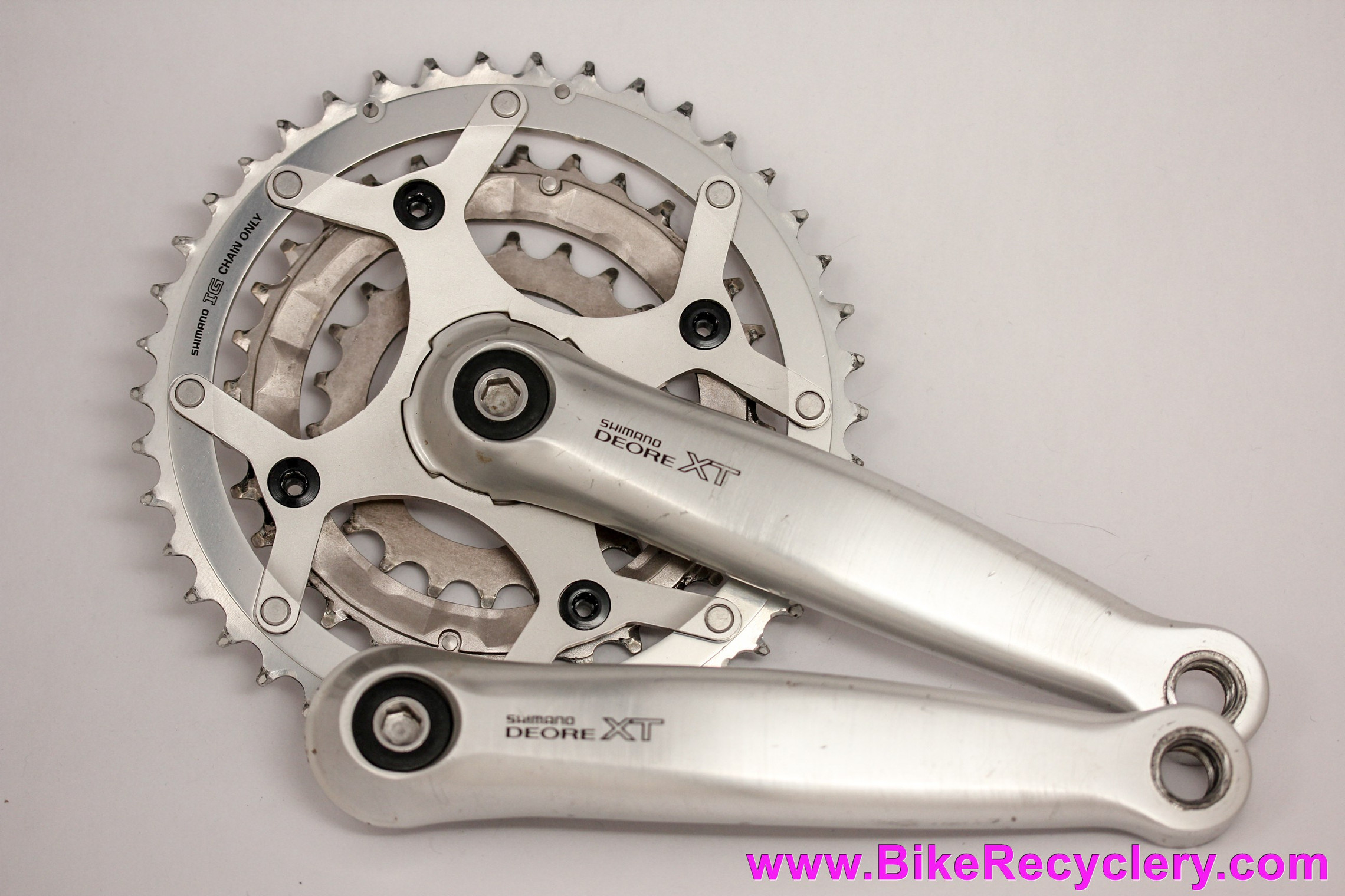 Shimano Deore XT FC-M739 Crankset: 175mm - 42/32/22t (Near