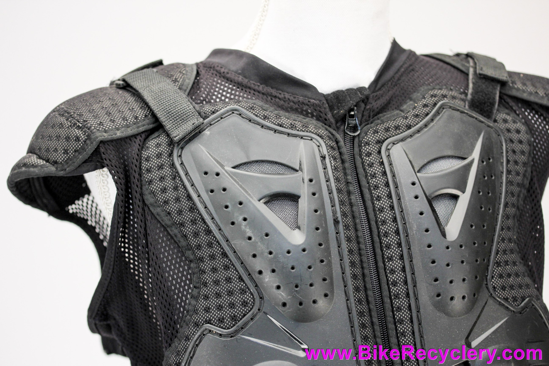 Fox Racing Titan Sleeveless Chest Protector Jacket: Large Removable Back  Protection MTB MX Bike Recyclery