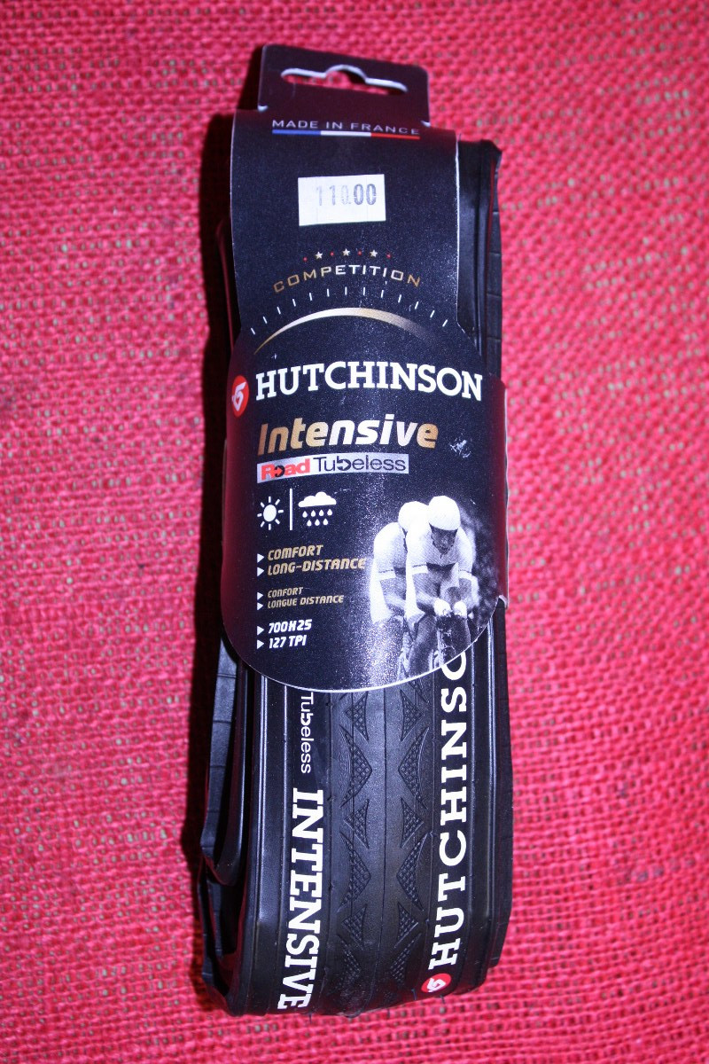 Hutchinson Intensive 700x25 Road Tire: Tubeless, NEW Bike Recyclery