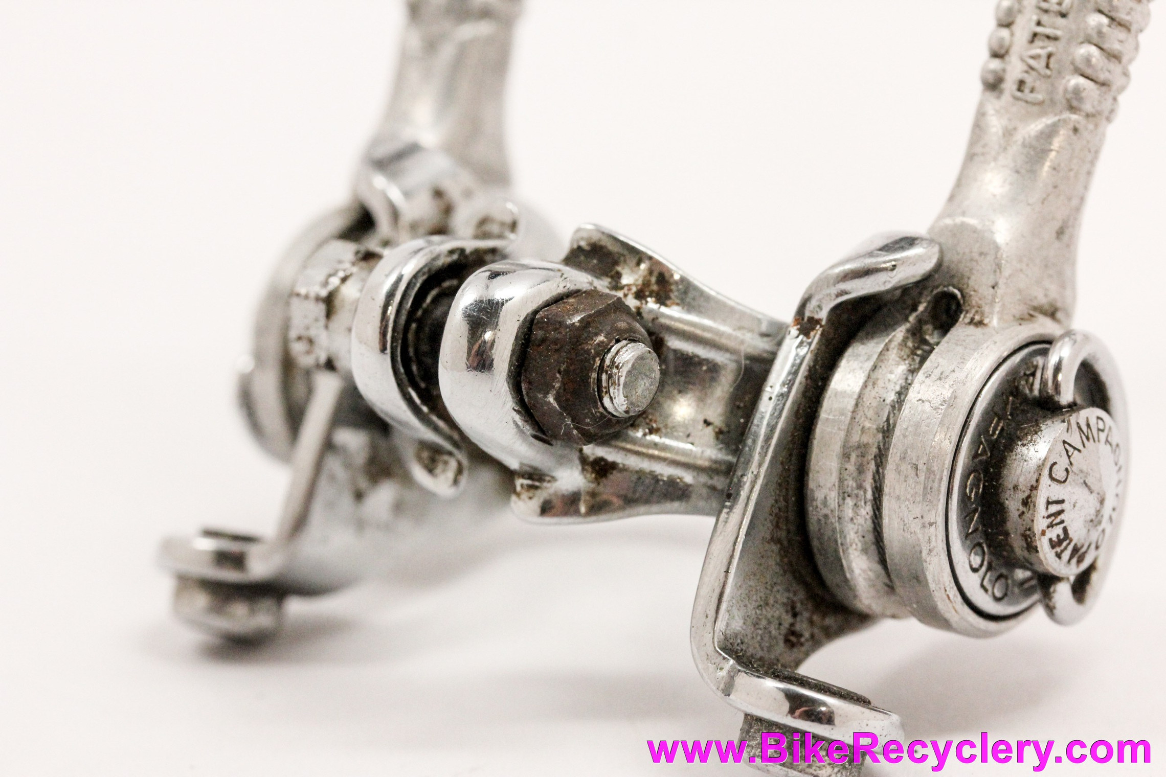 Downtube cable stops clamp Clearance