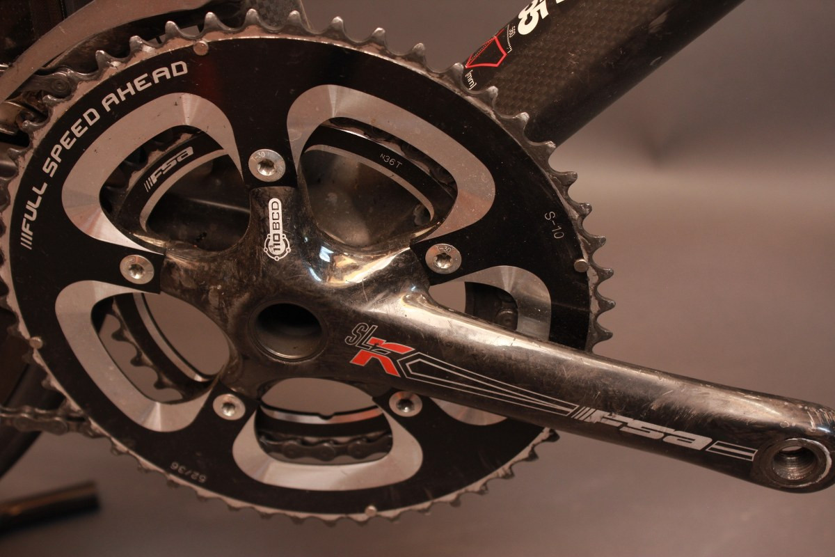 BMC Team Machine SLT01 55cm Carbon Road Bike: Bontrager Aeolus