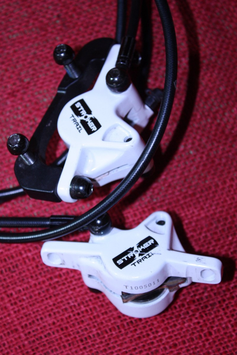 Hayes Stroker Trail Hydraulic Disc Brakeset: White, w/Rotors