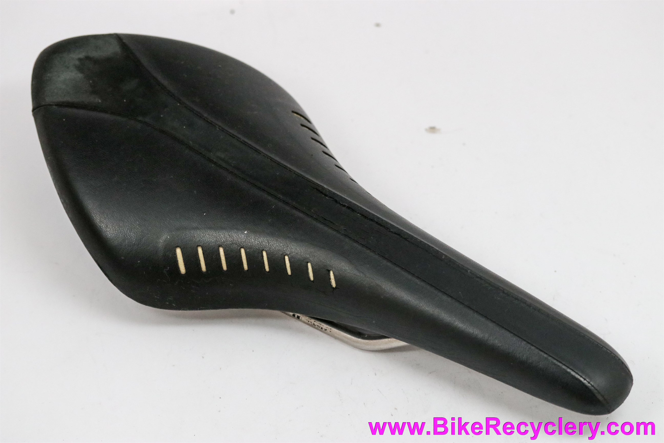 Fi'zi:k Arione Saddle: K:ium Rails- NEW
