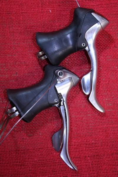 SHIMANO DURA ACE ST-7400 2 x 8 vitesses levier de frein levier de vitesse :brifter vintage EUR 104,23 - FR