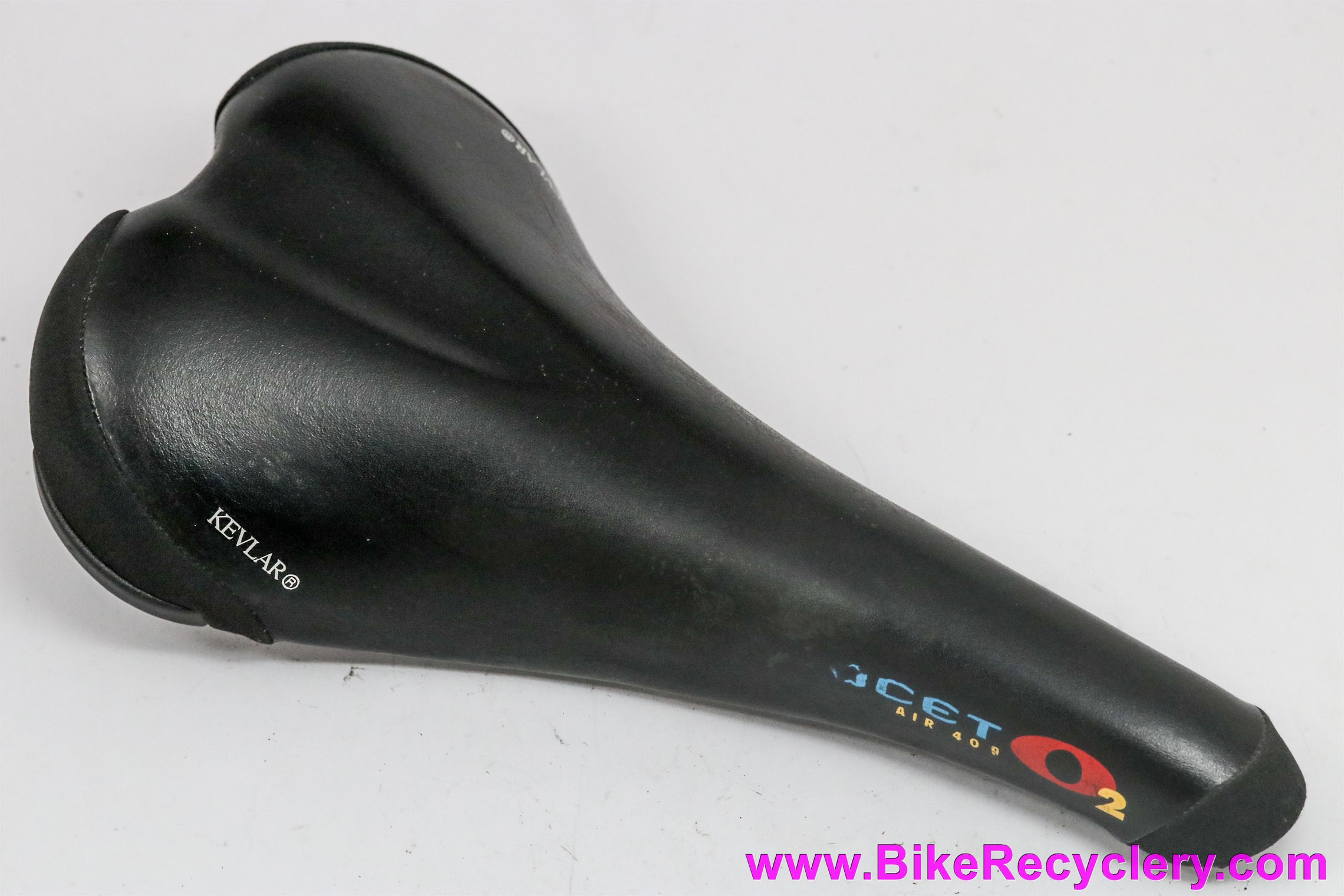 Avocet o2 Air 40M Titanium MTB Saddle: Vintage 1990s - Black