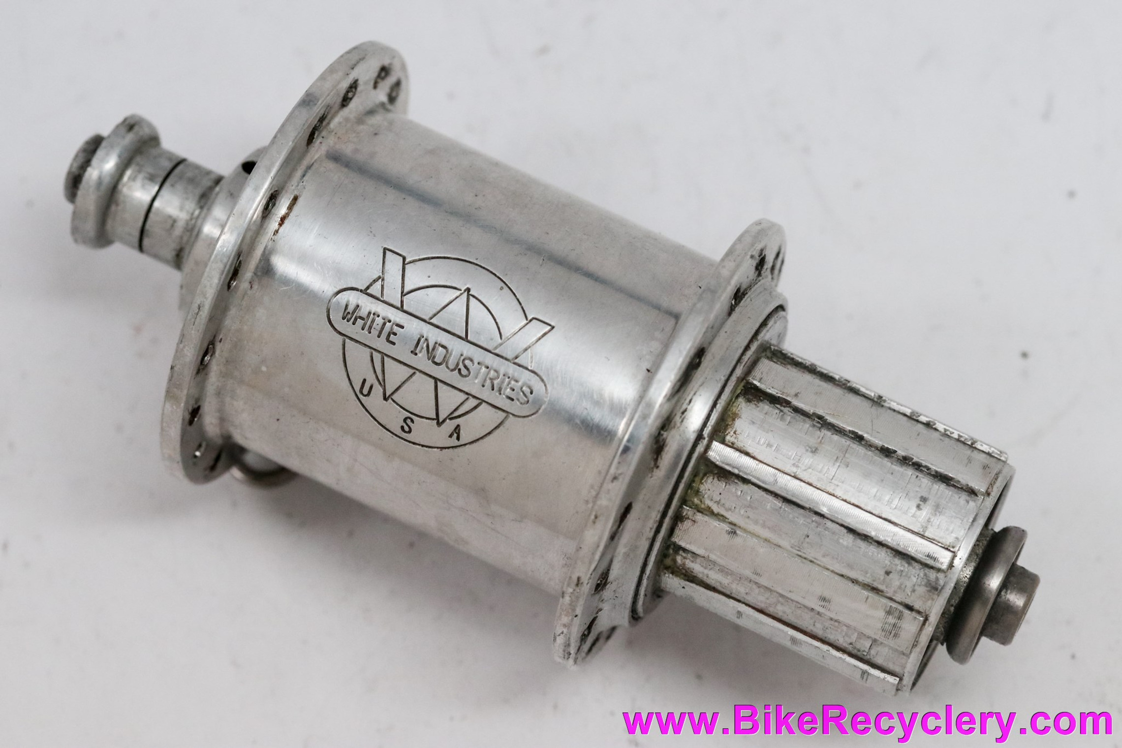 White Industries Rear Hub: Vintage 1990's - 32H x 130mm - 8/9s 