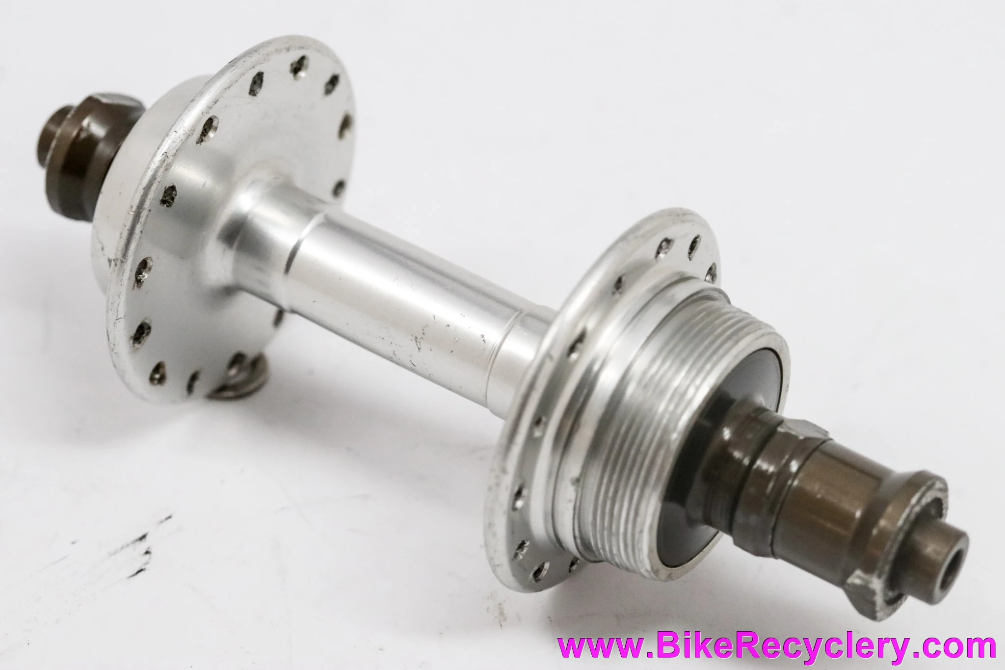 Pelissier 2000 Professional Rear Hub: Low Flange - 28H x 126mm - Silver (EXC)