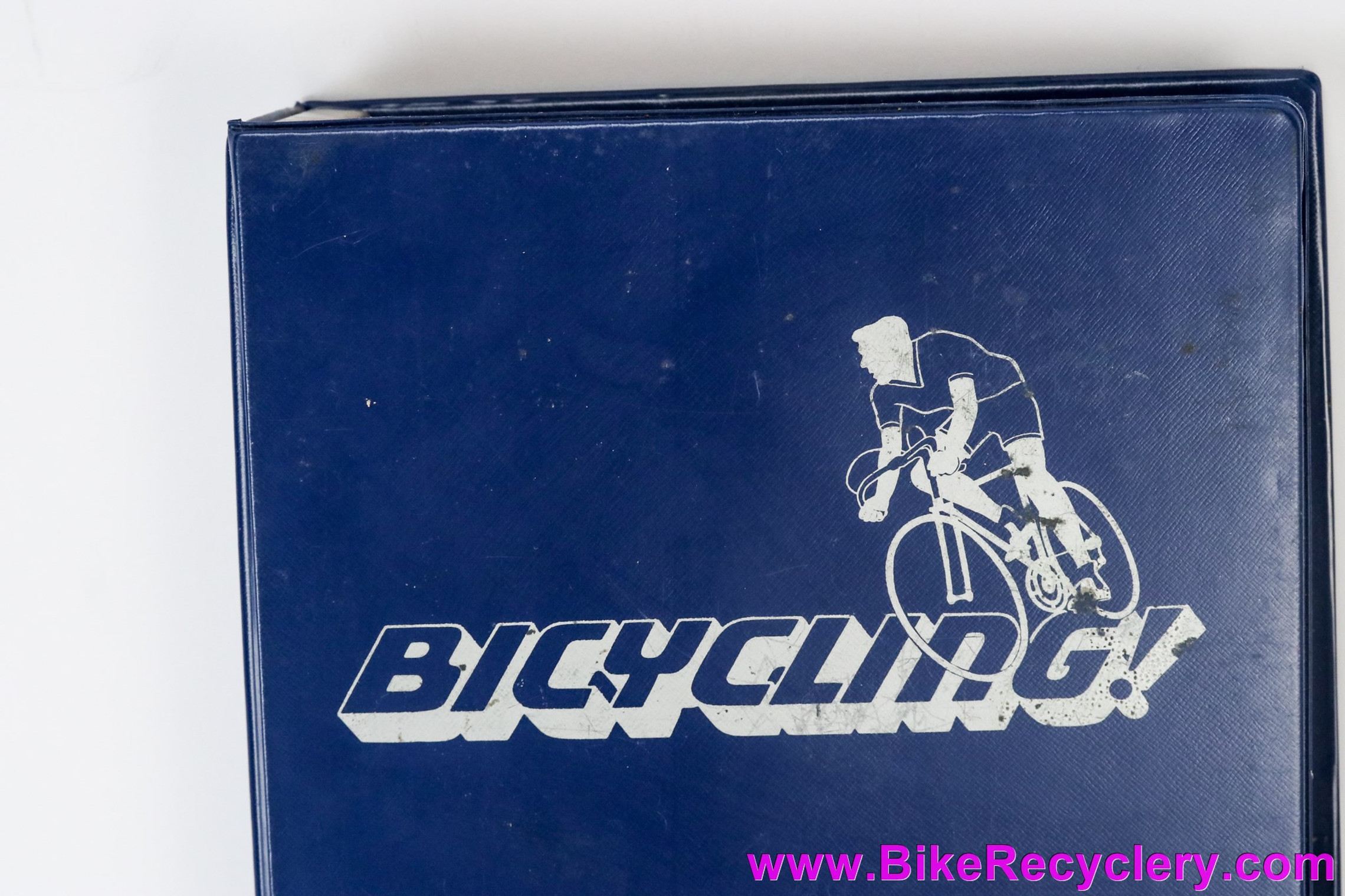 1975 Bicycling Magazine Set in Collectors Binder! 12 Issues (Near Mint+)