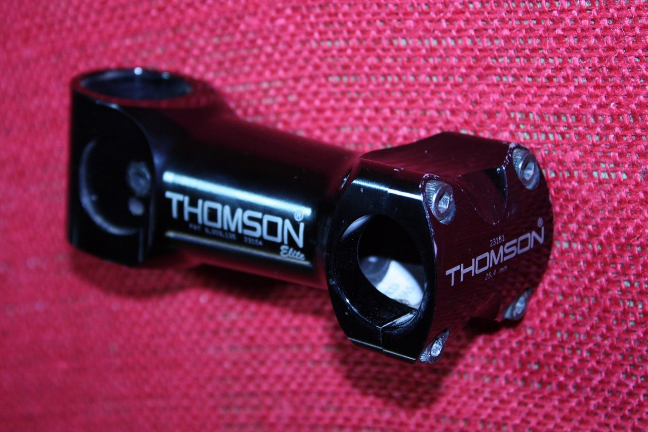 Thompson Elite X4 Stem: Black 100mm x 25.4mm, 5 degree, Expander 