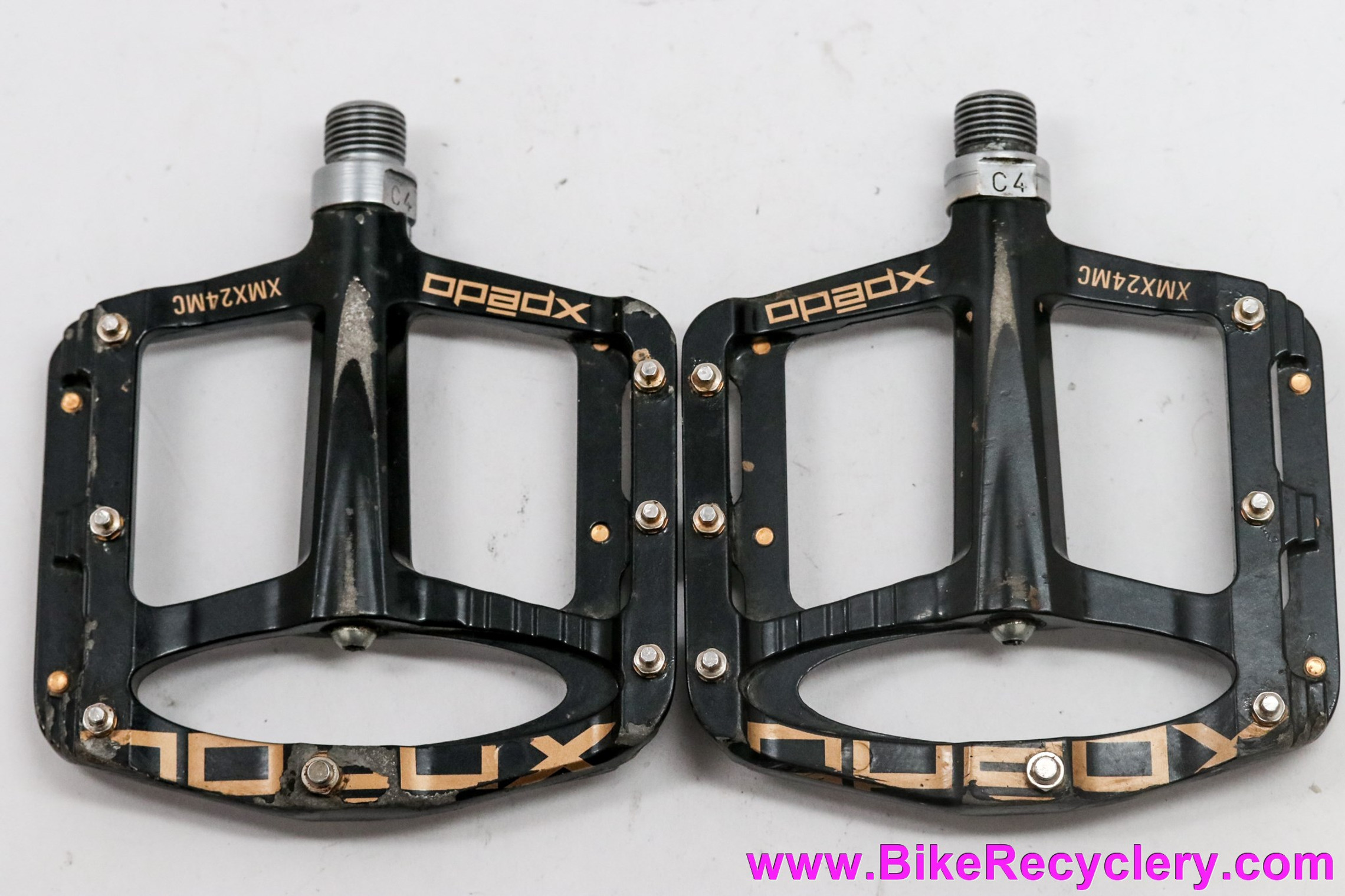 xpedo SPRY Flat Pedals: Black - Magnesium - Extra Pins (EXC + One 