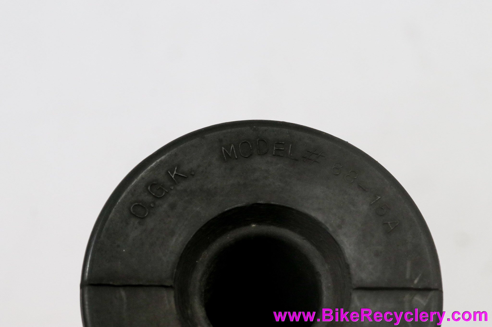 OGK Mach Grips: Old School BMX / Klunker - 1970's + 1980s - Black