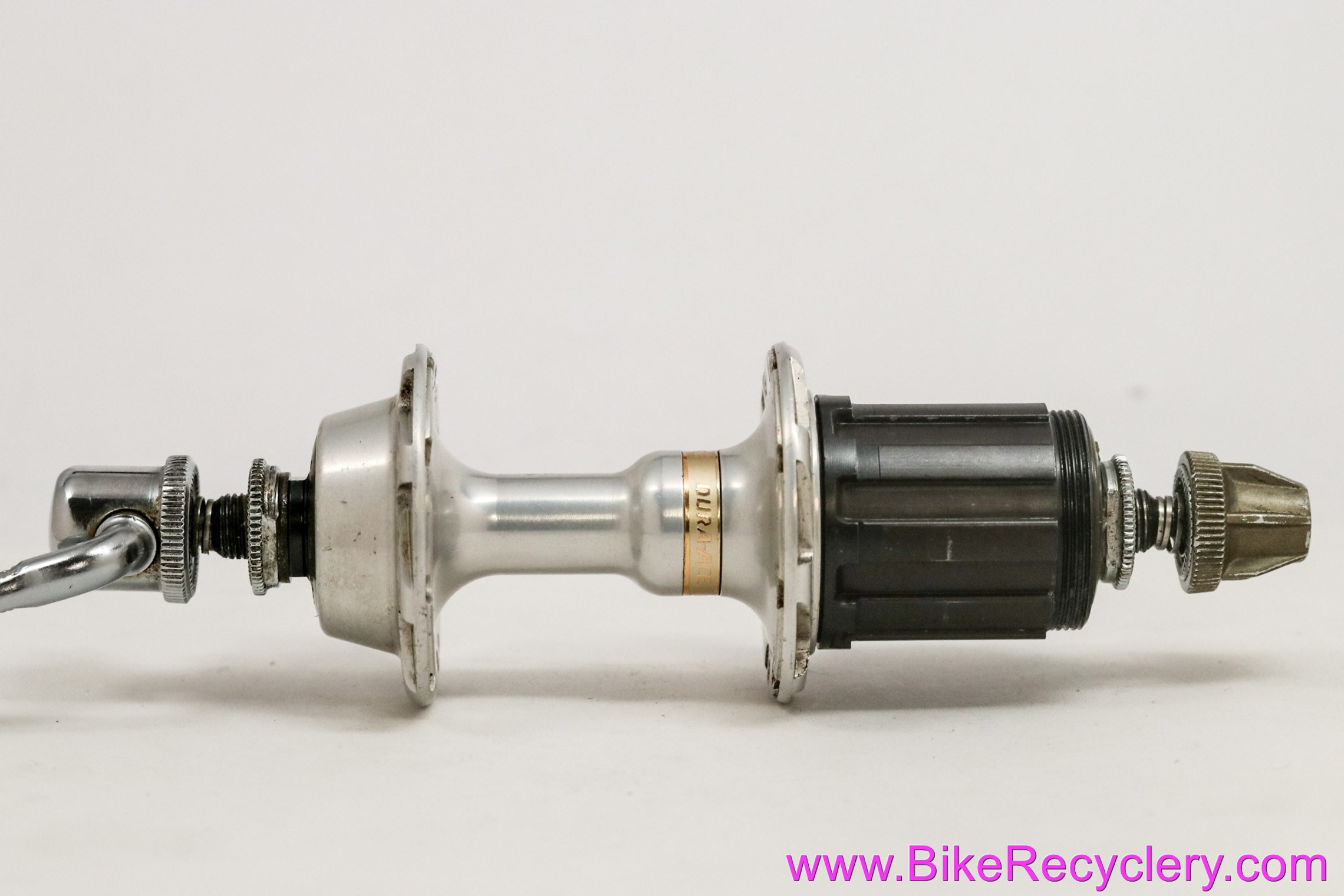 Shimano Dura Ace AX FH-7261 Rear Hub: 32H x 126mm - 7sp Uniglide - QR  Skewer (Near Mint Low Miles)