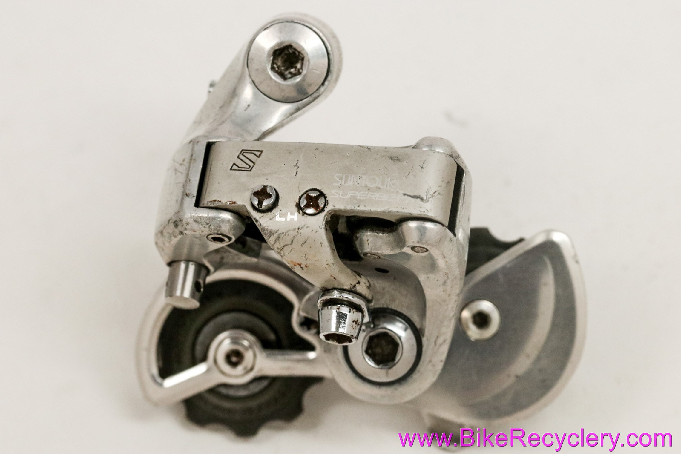 Suntour Superbe Pro RD-5200 Rear Derailleur: Mid 1980's - Friction - Silver