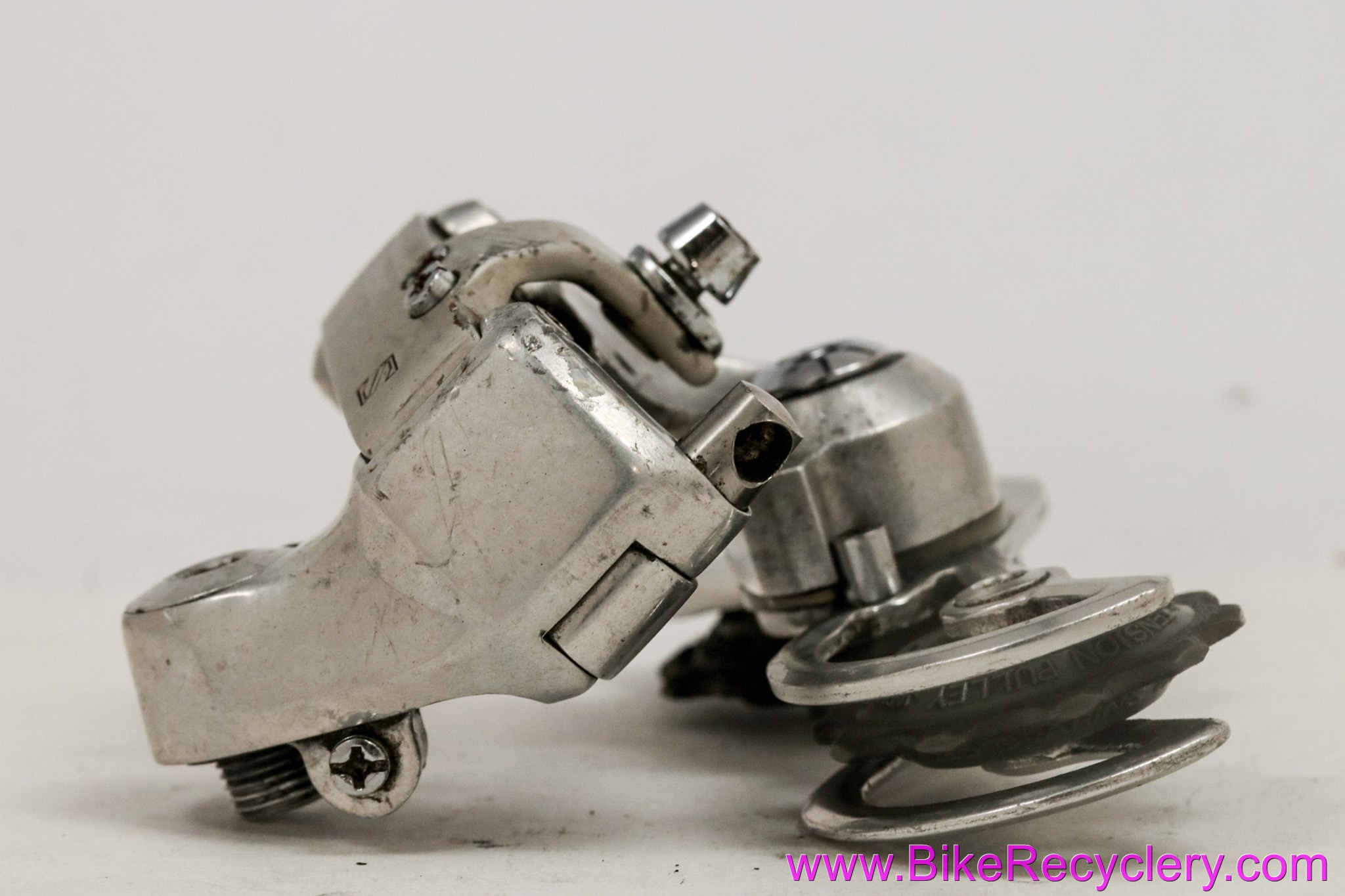 Suntour Superbe Pro RD-5200 Rear Derailleur: Mid 1980's - Friction - Silver