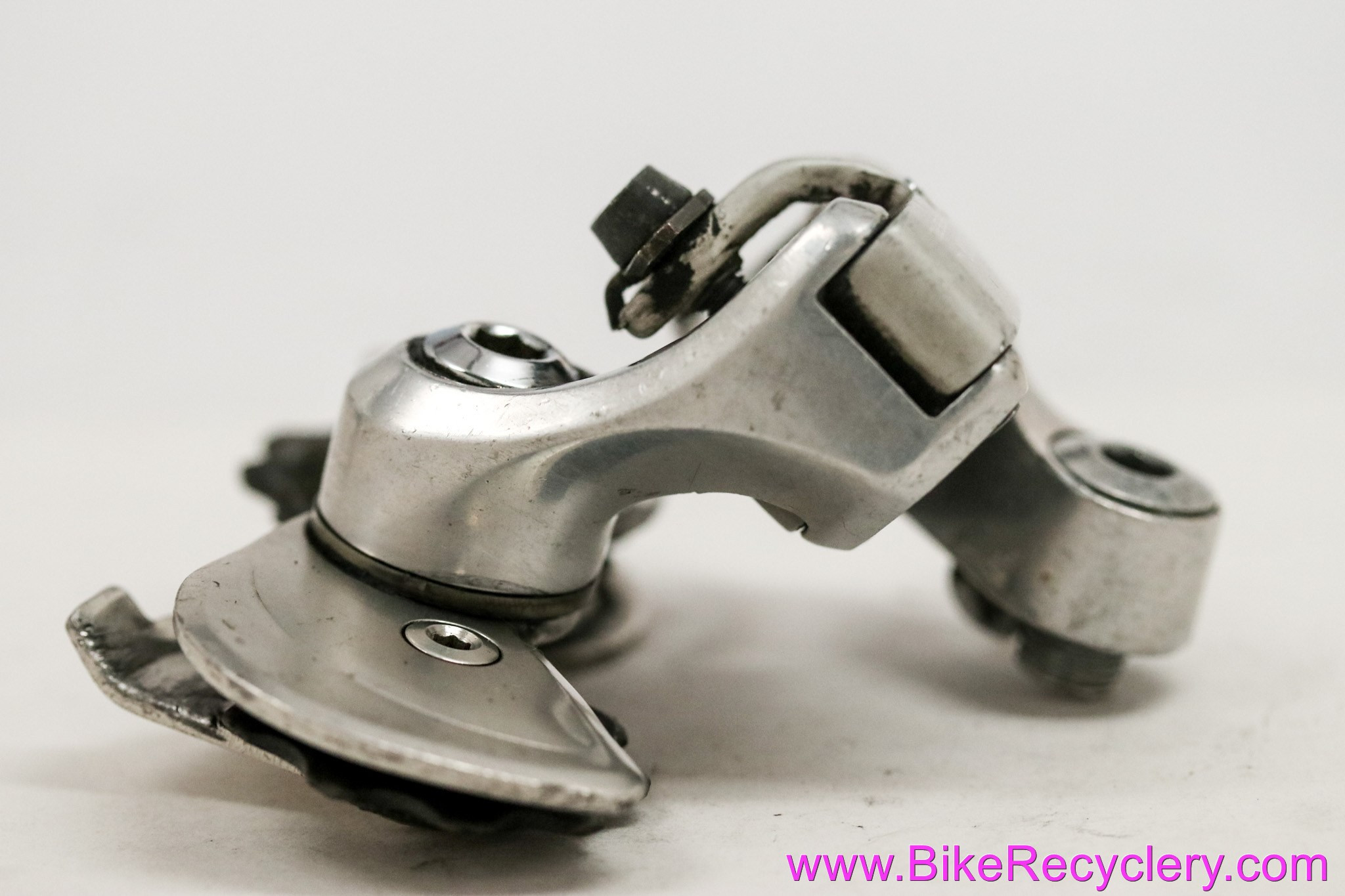 Suntour Superbe Pro RD-5200 Rear Derailleur: Mid 1980's - Friction - Silver (Great)