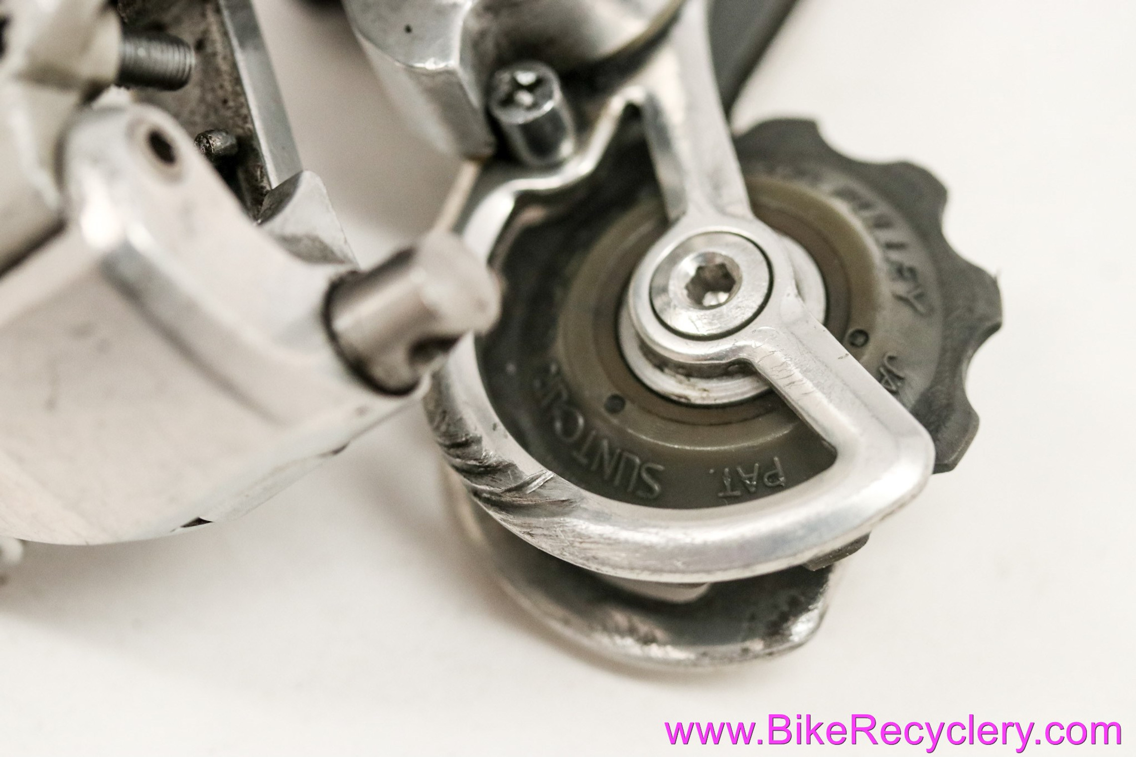 Suntour Superbe Pro RD-5200 Rear Derailleur: Mid 1980's - Friction 