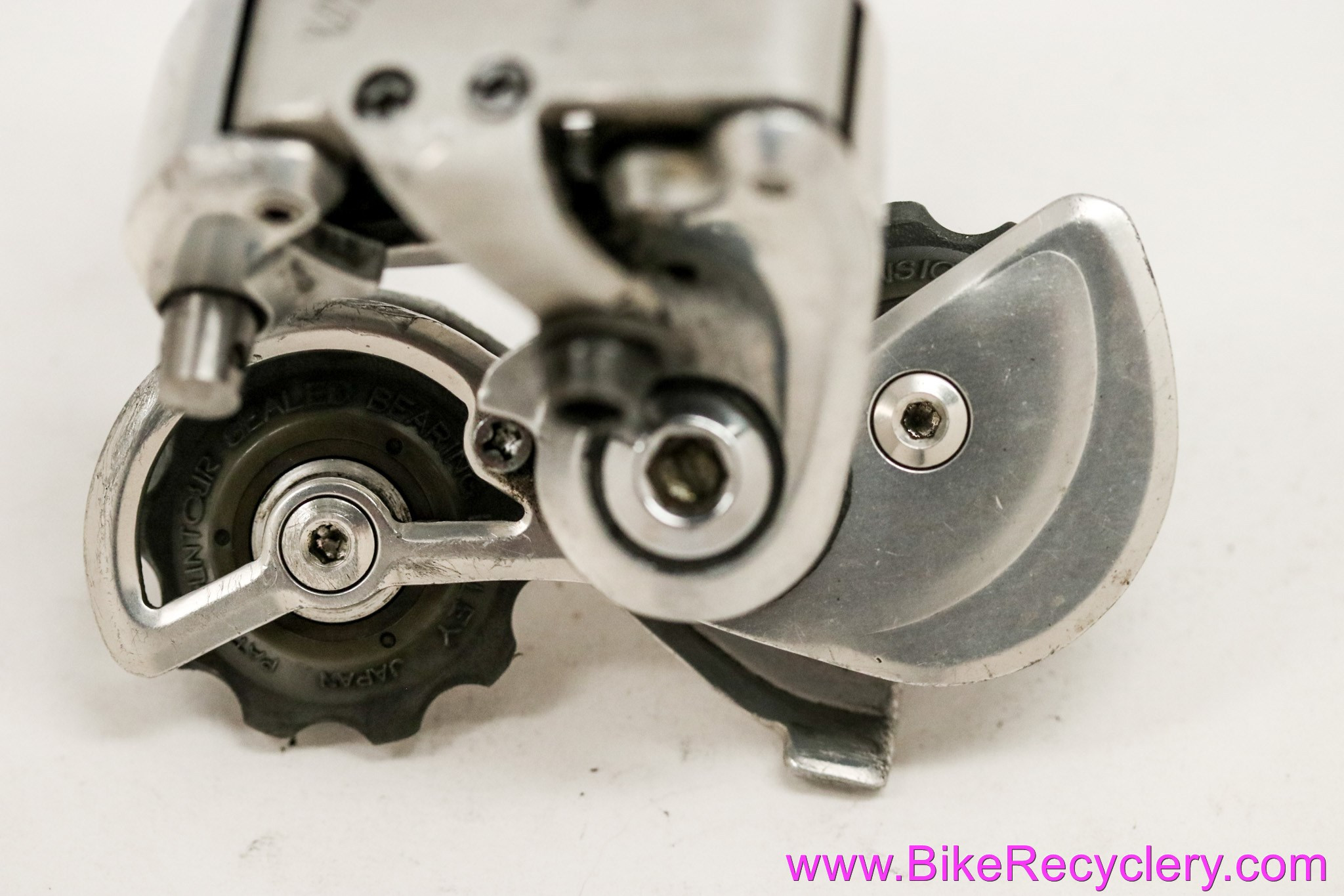 Suntour Superbe Pro RD-5200 Rear Derailleur: Mid 1980's - Friction - Silver (Great)
