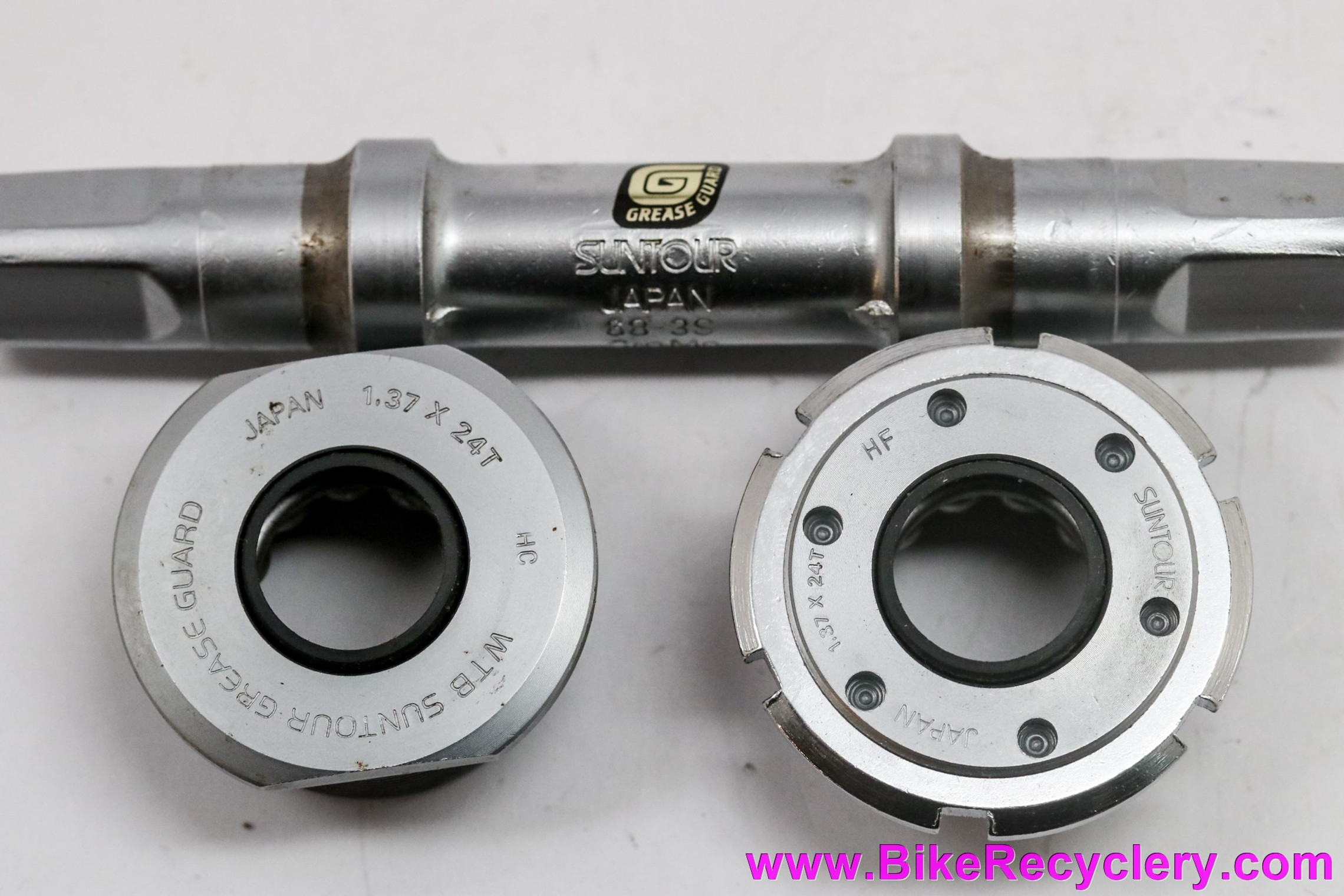 NIB/NOS Suntour XC Pro BB-XP00-E Bottom Bracket: 125mm x 68mm - Dust Caps & Bolts -WTB Grease Guard
