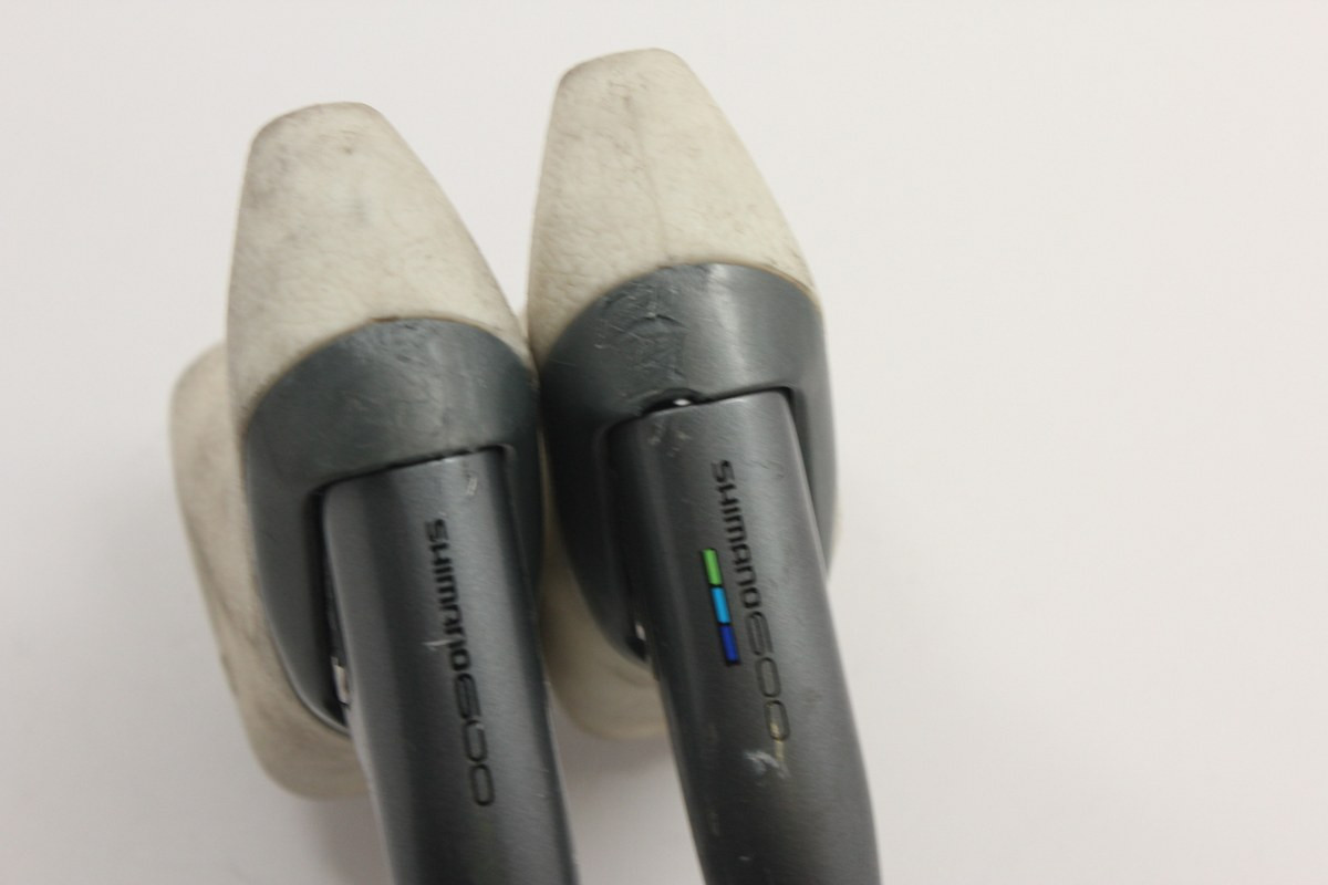 Shimano 600/Ultegra BL-6401 Brake Levers: Aero, White Hoods Bike