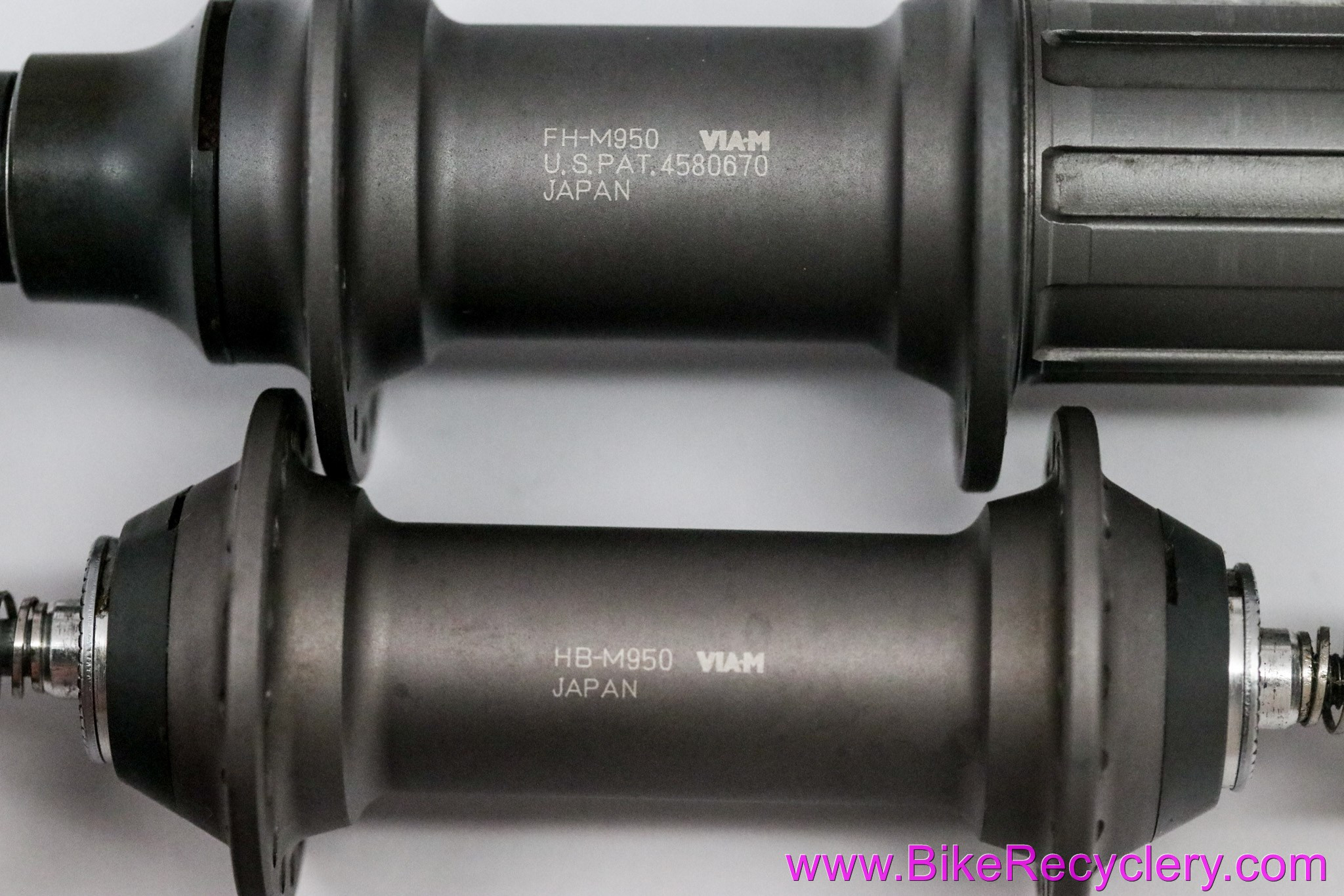 SHIMANO XTR FH-M950 32H 新品未使用！ XTR FH-M950 32H