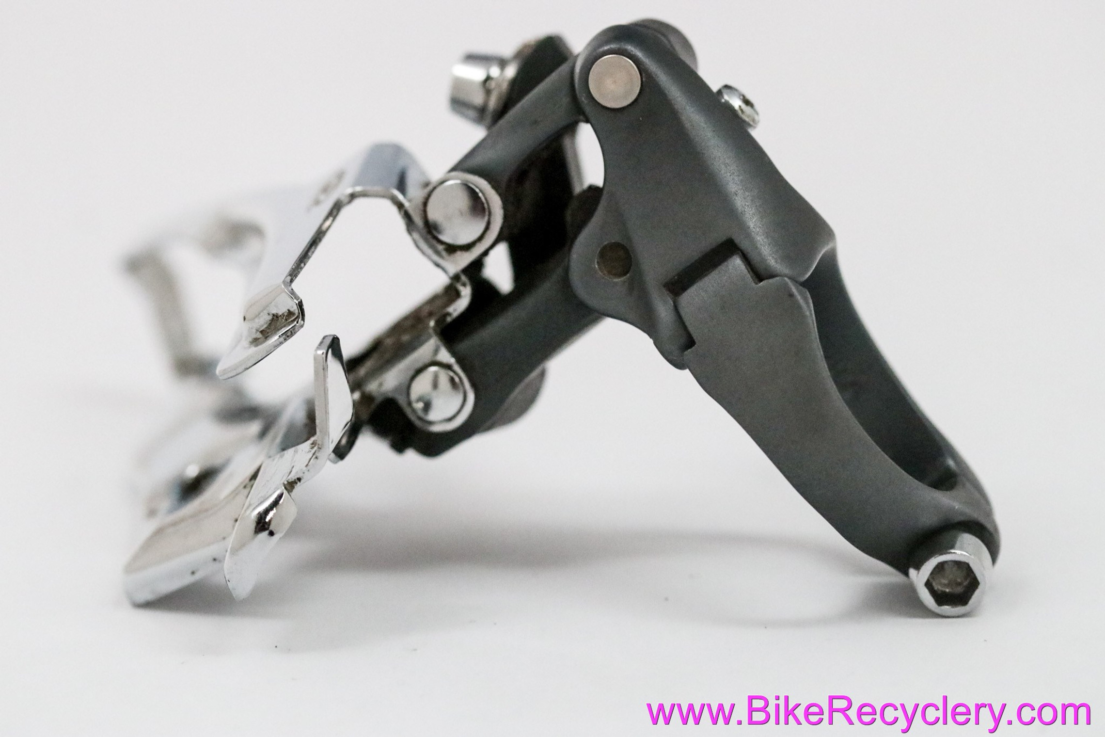 Shimano XTR FD-M953 Front Derailleur: 28.6mm - Bottom Swing