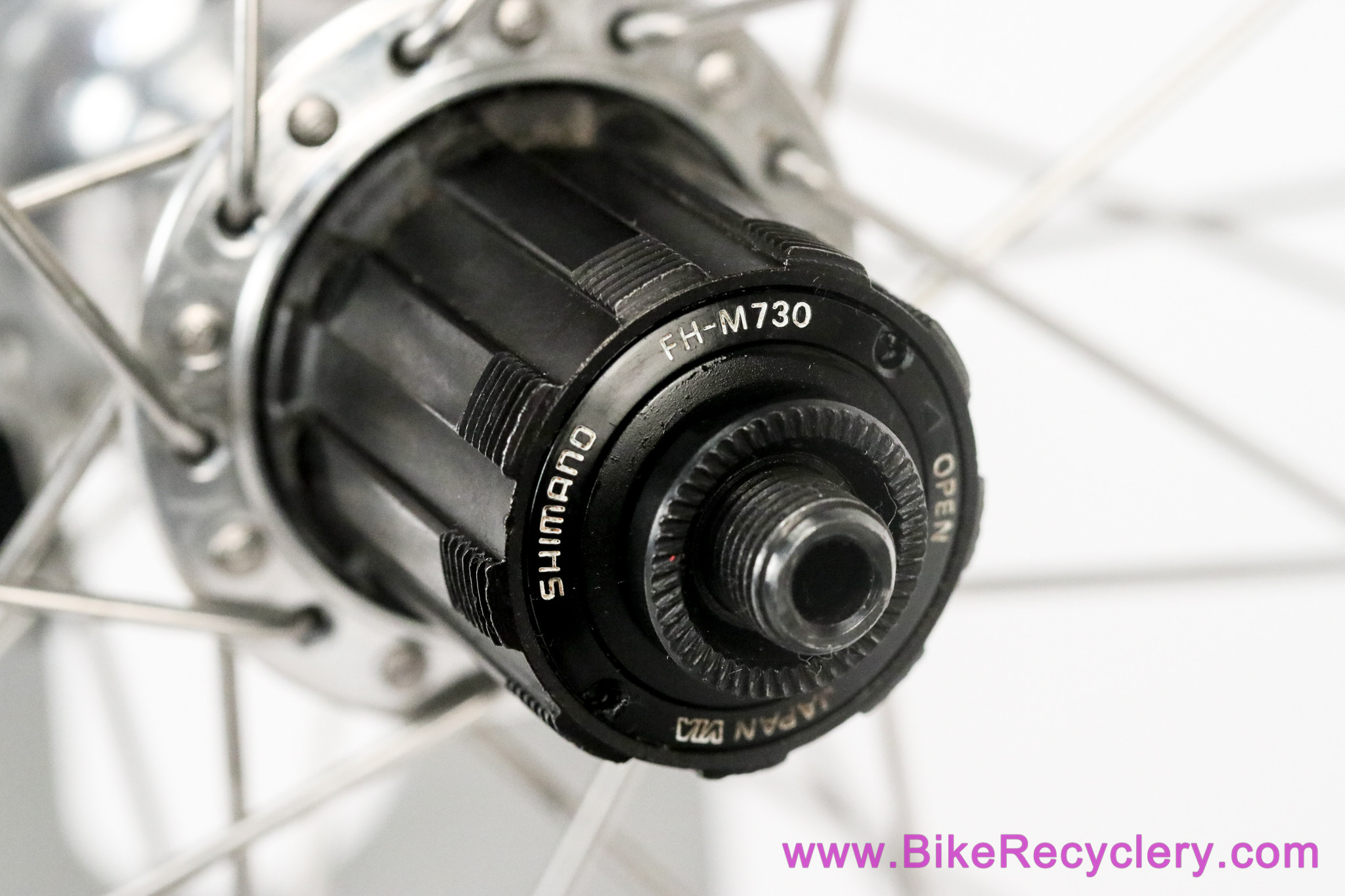 Shimano XT FH-M730 x Saturne X32 Rim Brake 26" REAR Wheel: 32H x 130mm Uniglide (EXC++)