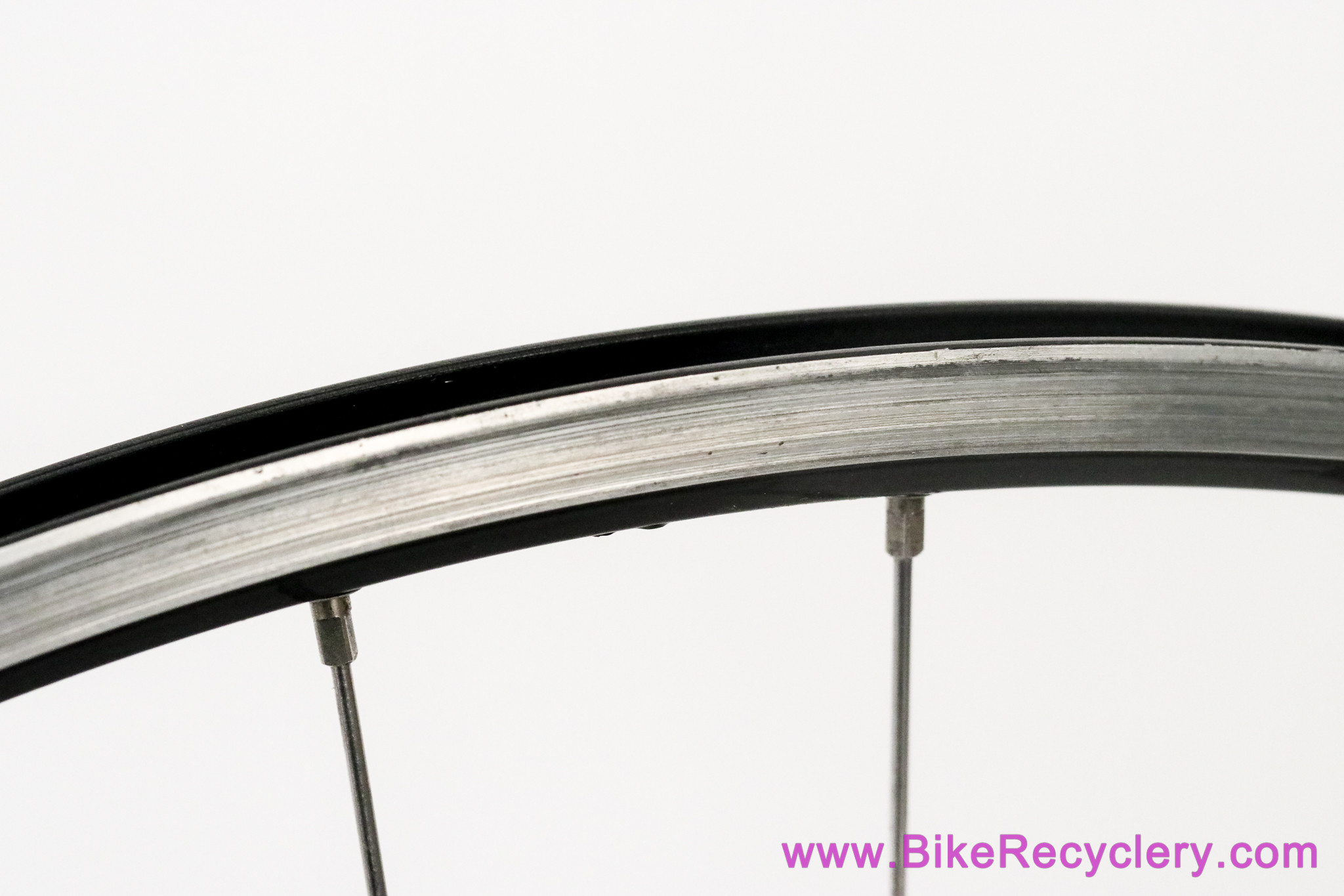 700c Son 28 Klassik / Campy Chorus 10s / Velocity Razor Dynamo Wheelset: 32H - 9/10/11/12s - QR (EXC+)
