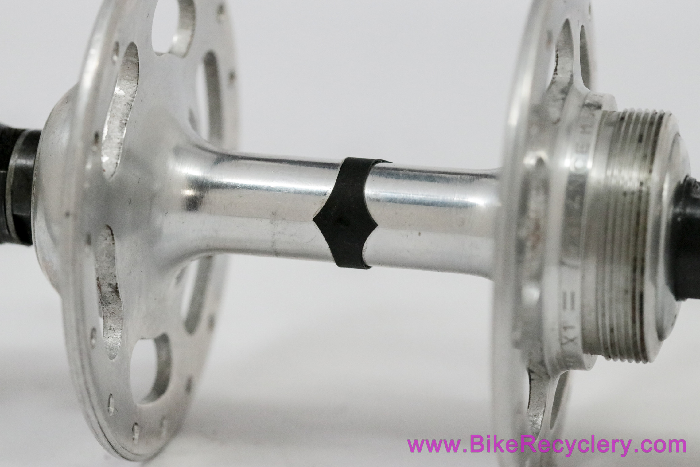 Campagnolo Nuovo Record High Flange REAR Hub: FRENCH - 32H x