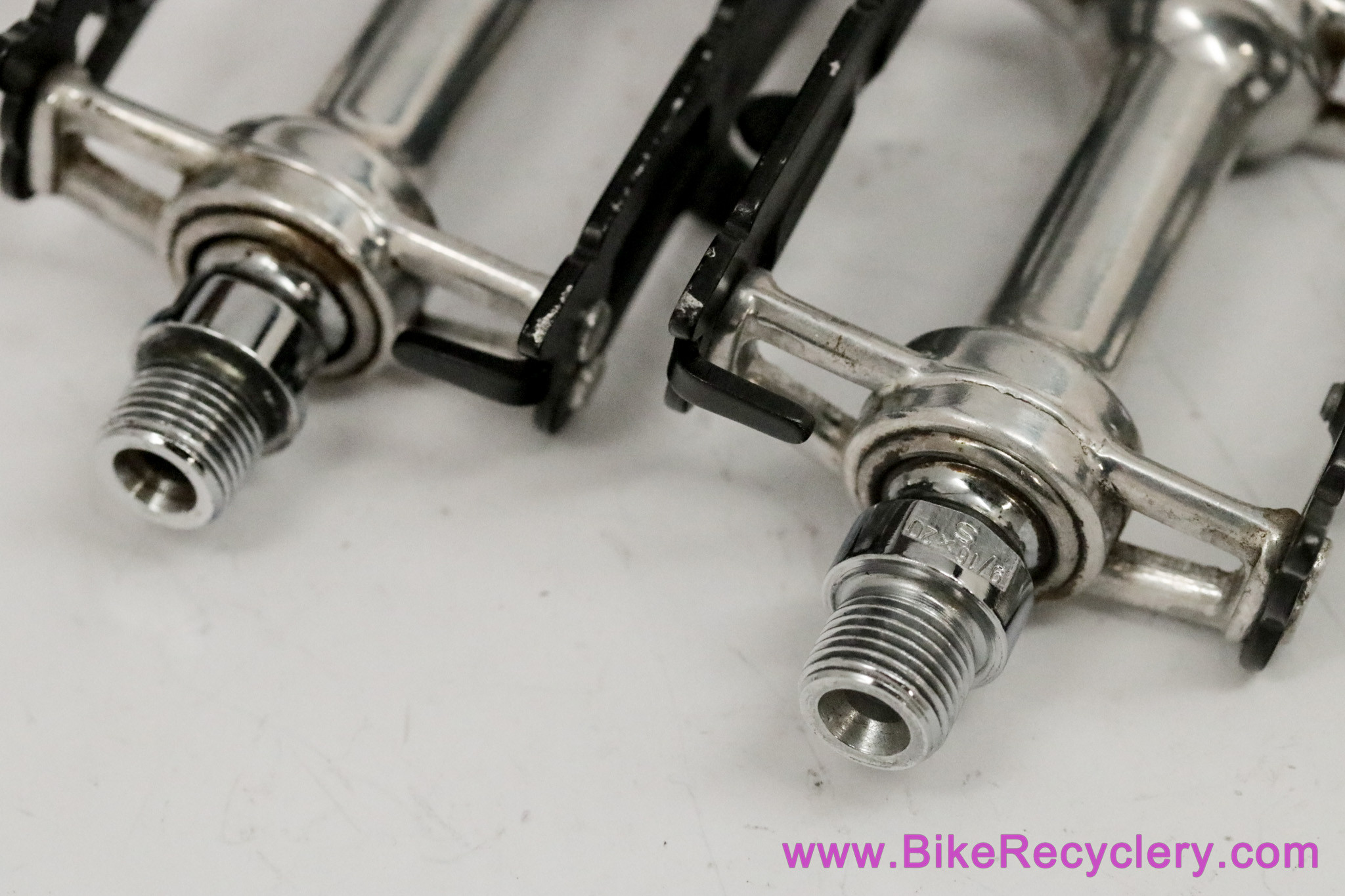 Campagnolo Record SL Superleggeri Strada Pedals: 1037/a -Black