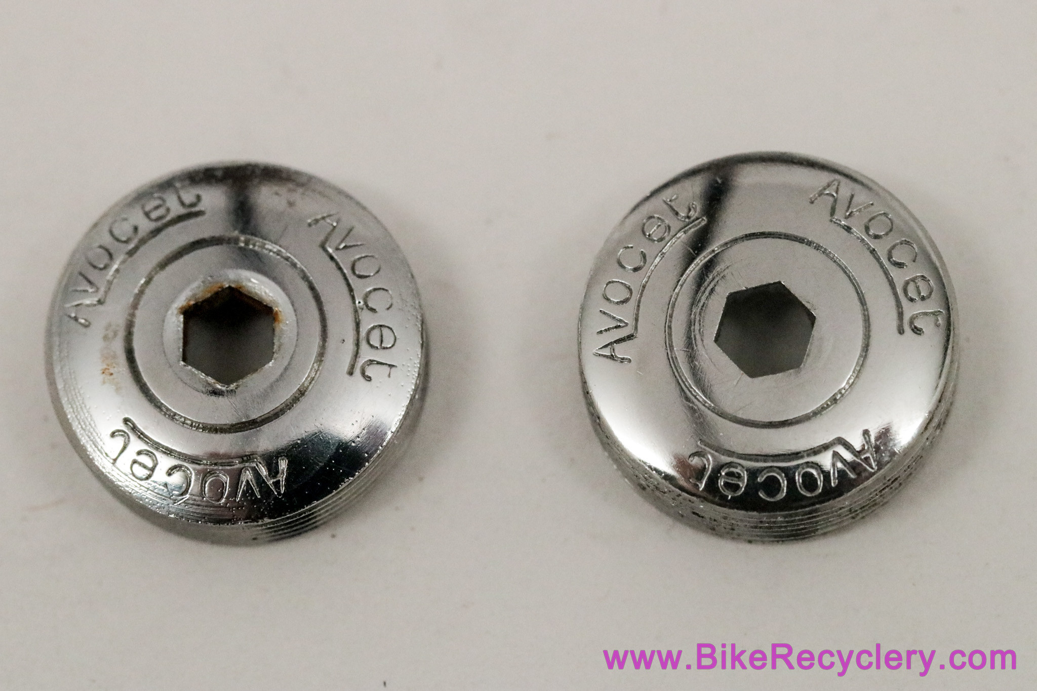 NOS Avocet Crank Dust Caps: Chrome - 1970's 1980's (pair)