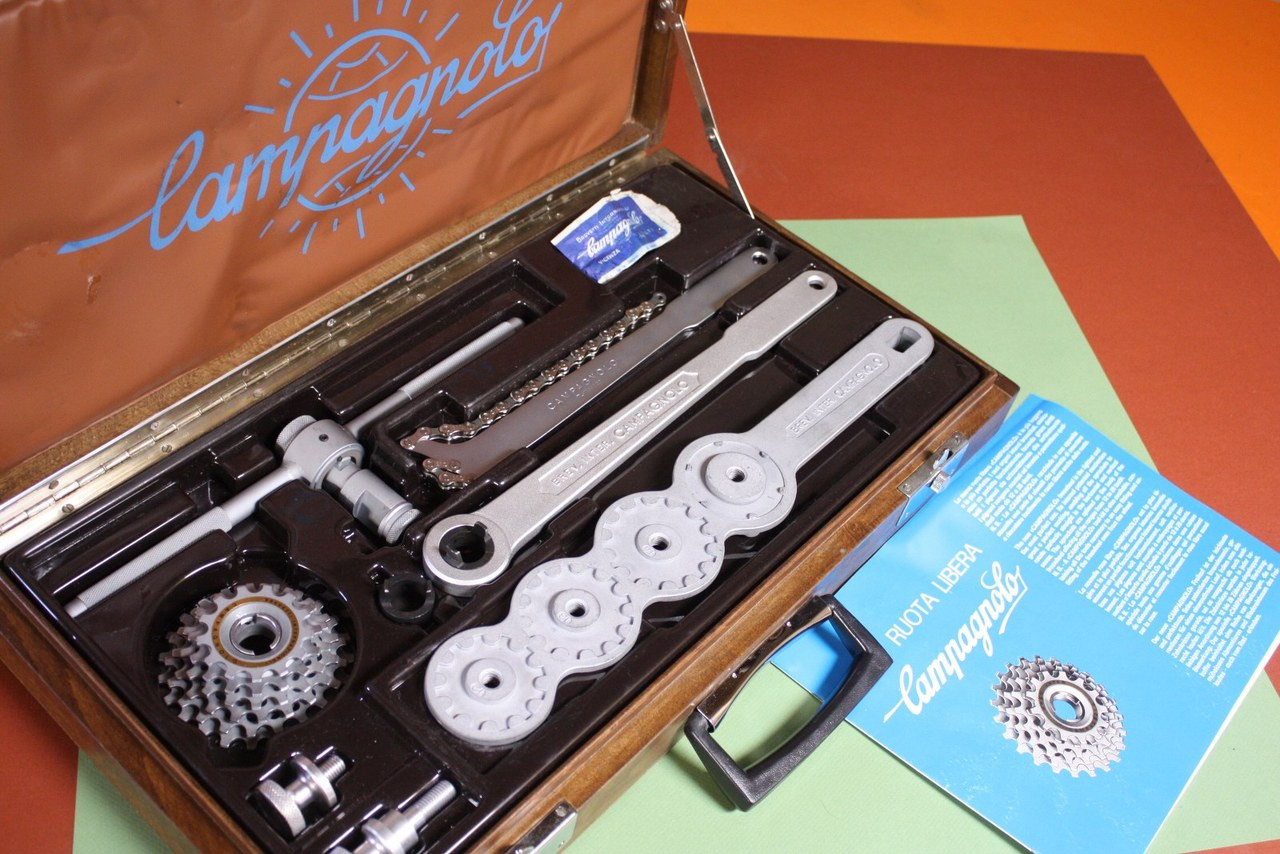 Campagnolo Freewheel Tool Kit: Wooden Box, Includes 13-23t