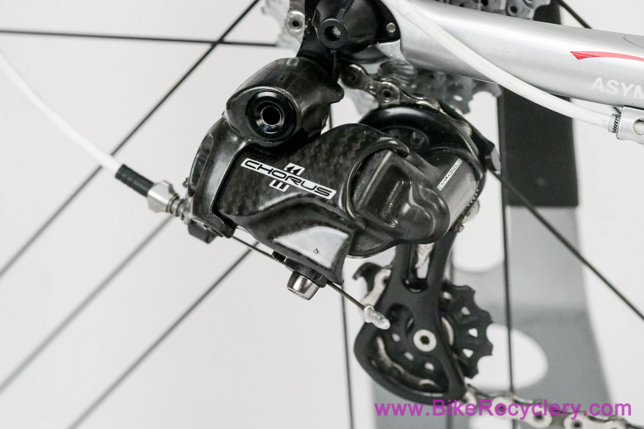 Pinarello FP7 Road Bike (Paris): 54cm - 46HM Carbon - Chorus 11s + Khamsin (<100mi New Condition)