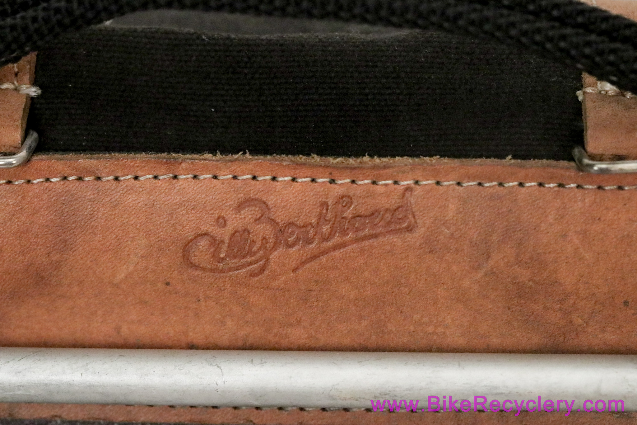 GB367 Pannier Set w/ Klickfix Fixtures + Rain Covers: Medium 33L- Black/Natural (Near Mint)