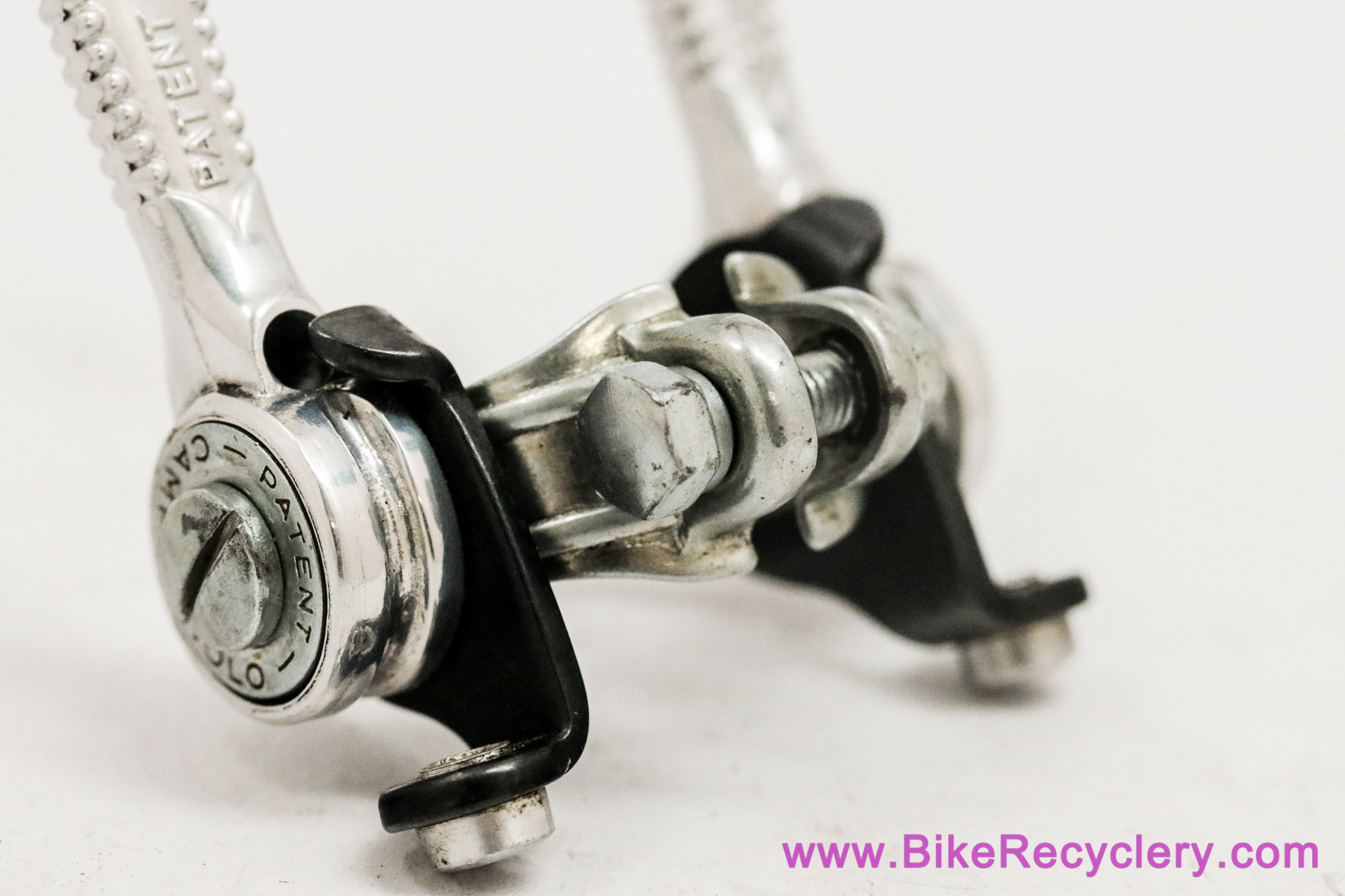 Campagnolo #1014 Nuovo Record Downtube Shifters: Clamp On - Black Cable Stops - Flat Plates/Screws (Near Mint)