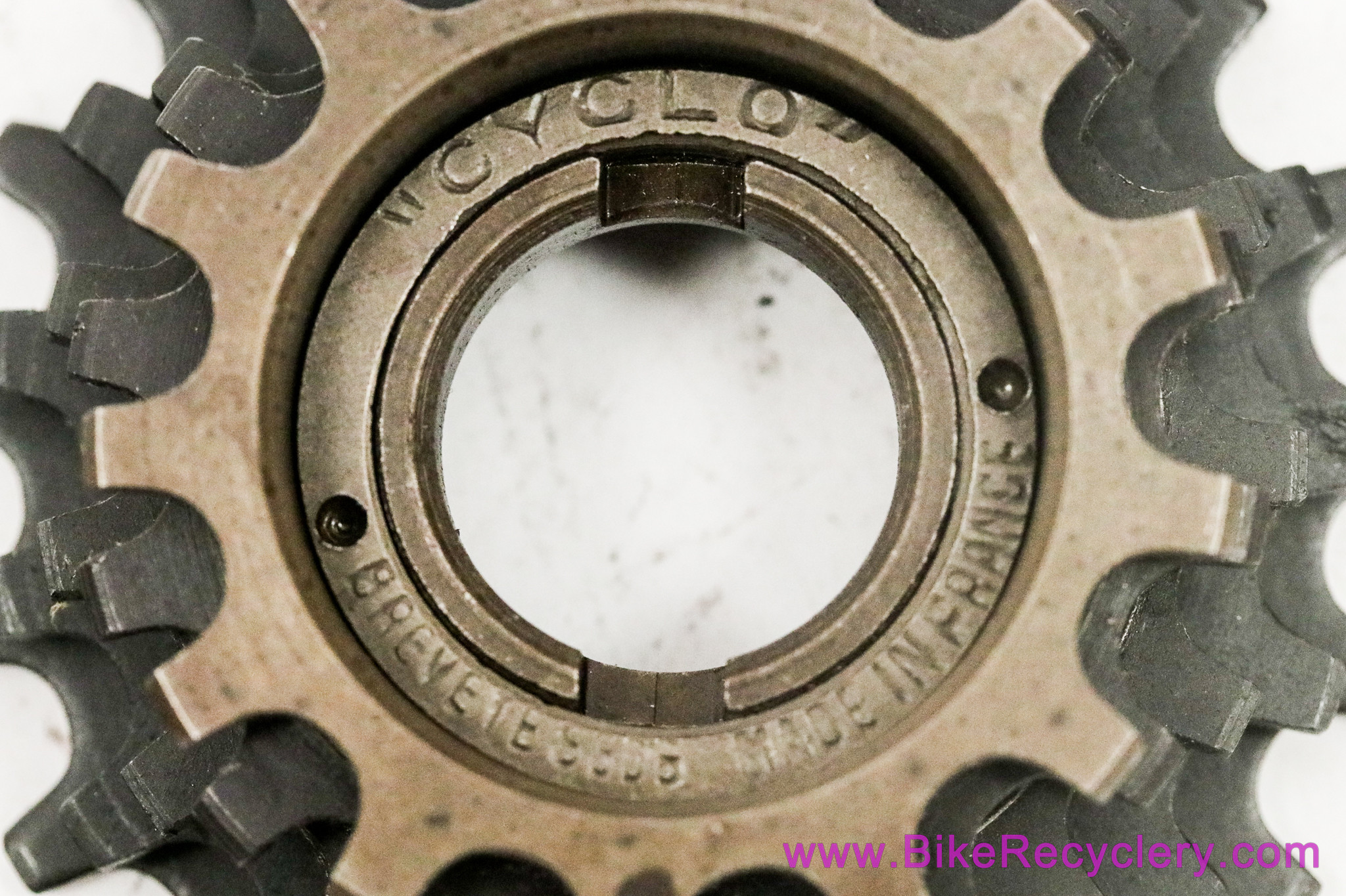 NOS Cyclo 5 Speed Freewheel: 13-19t - French Threaded 34.7 mm x 1 mm (1970's?)