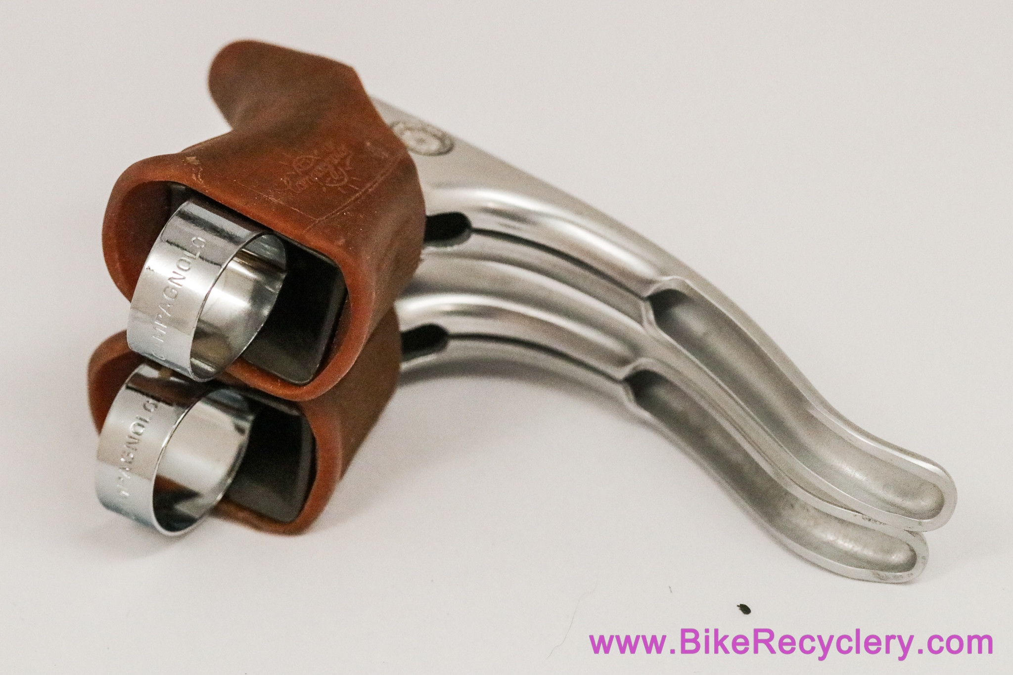 NIB/NOS Campagnolo Nuovo Record Brakeset + Levers: #2040/1 - Nutted - Standard Reach - Original Gum Hoods