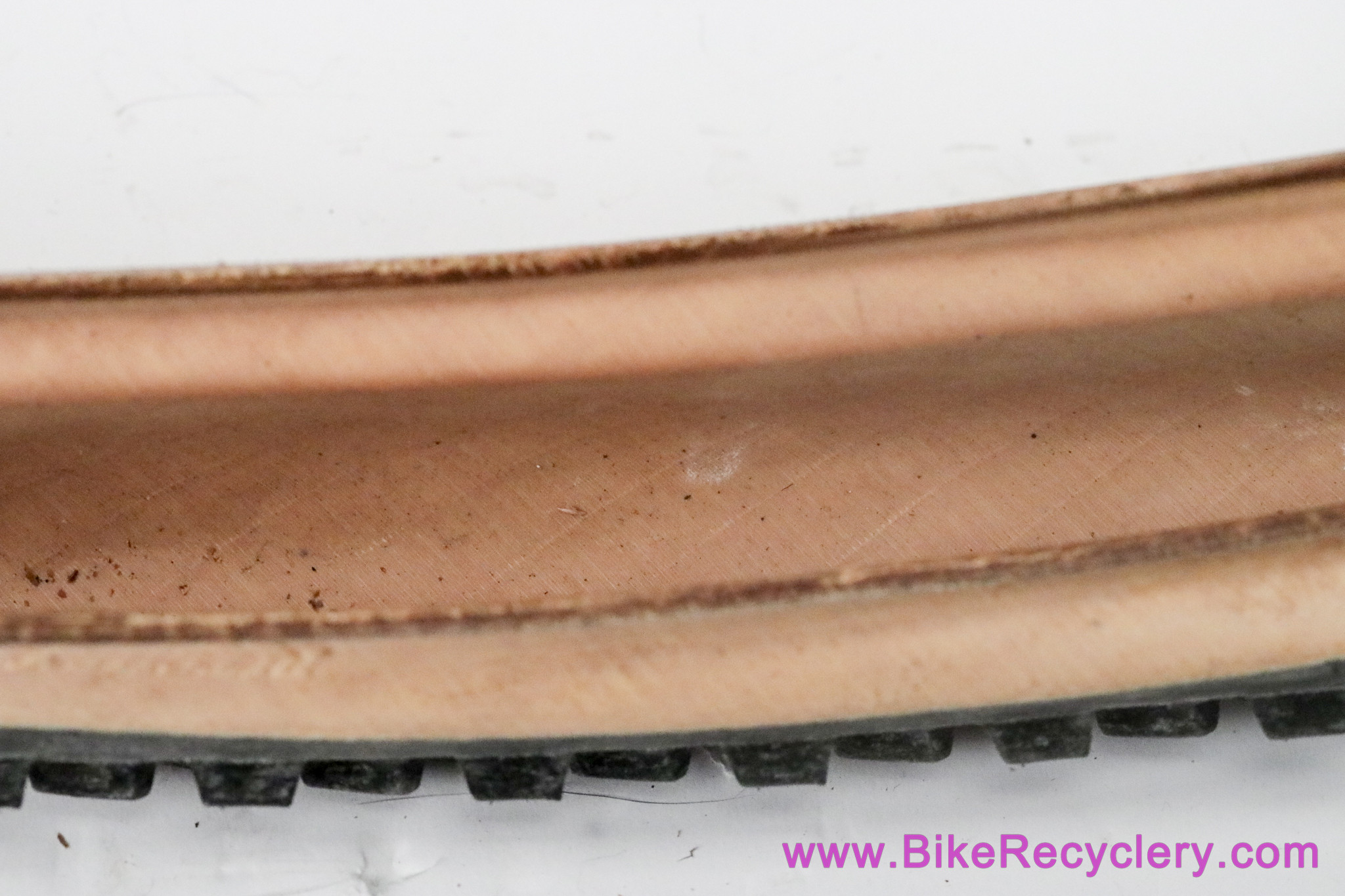 Ritchey Megabite  Overdrive Skinwall Tires: 26 x 2.0" - Vintage 1990's (Barely Ridden, PAIR)