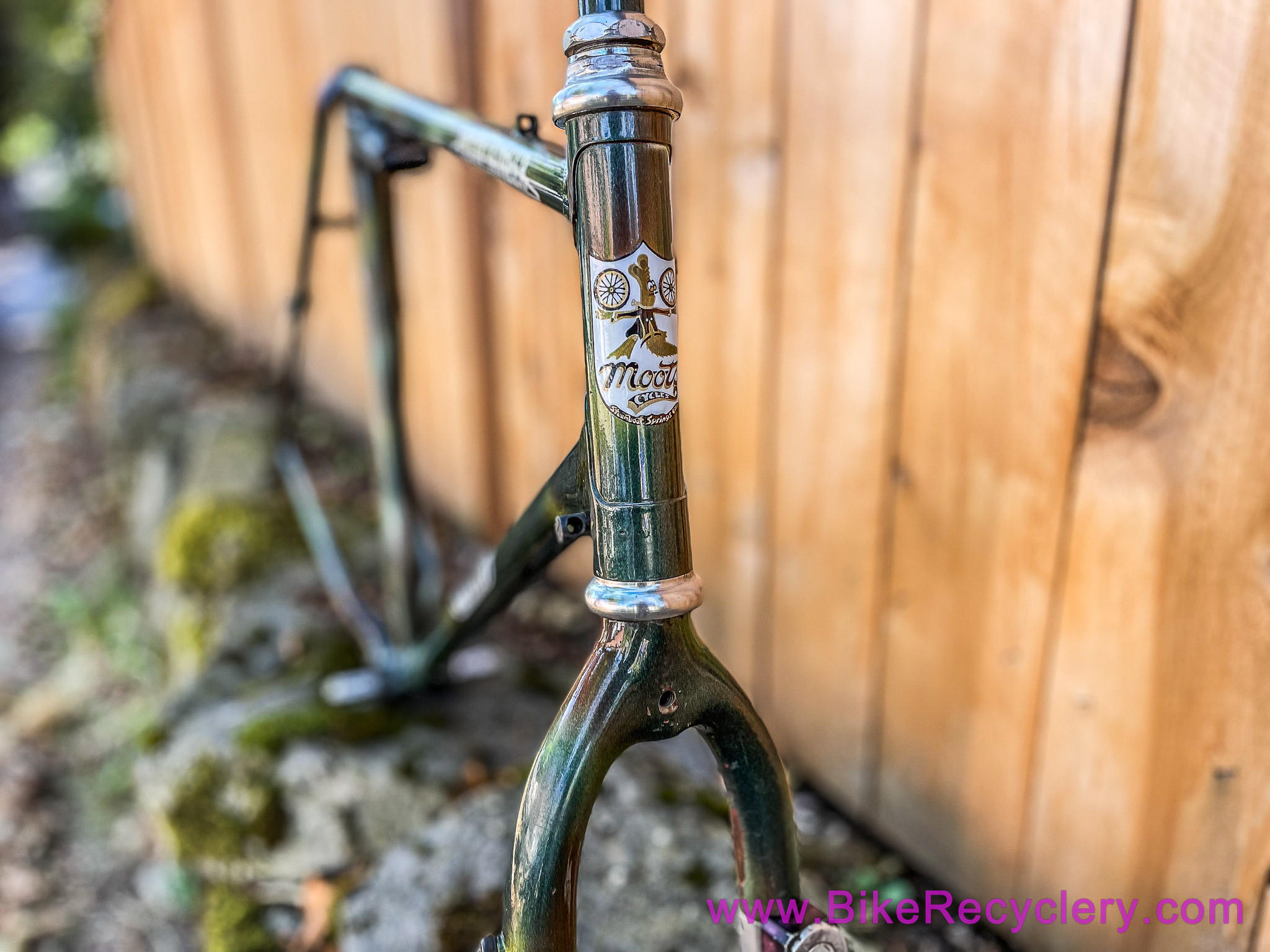 1984 Moots Mountaineer Frameset: 20.5" - #567 - Fillet Fork / Stem/Bars/Portage Pad - Unrestored Commando (Near Mint)