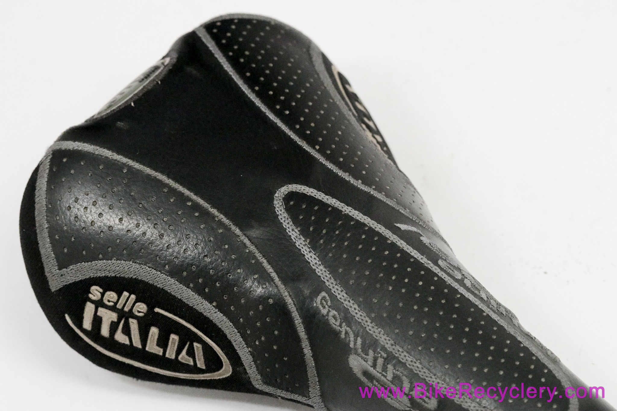 Selle Italia Flite Titanium Genuine Gel:  Perforated Black Leather + Kevlar - 2002 (Near Mint)