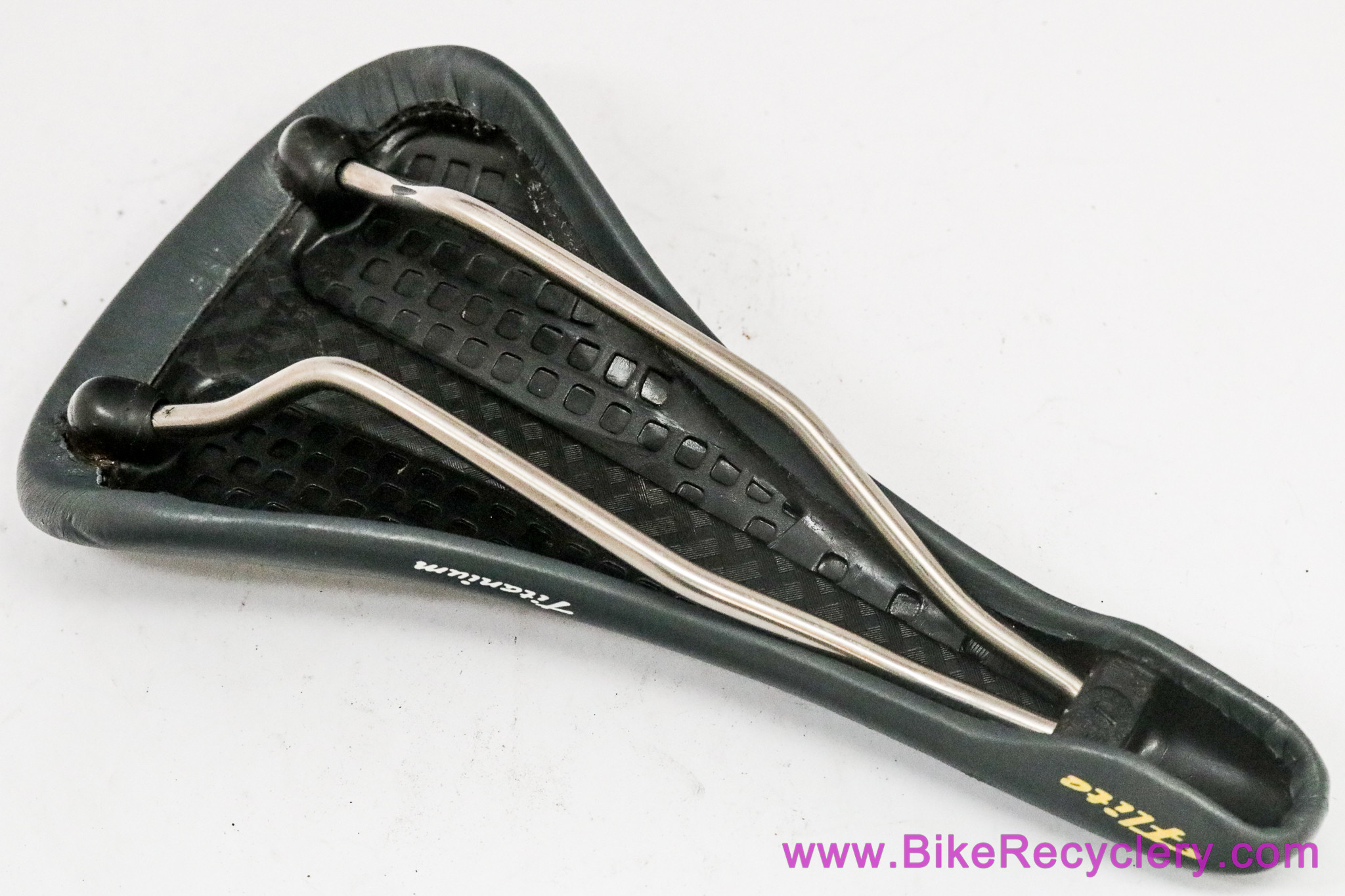 NOS Selle Italia Flite Titanium Saddle GREY! 1st Gen 1994 (RARE