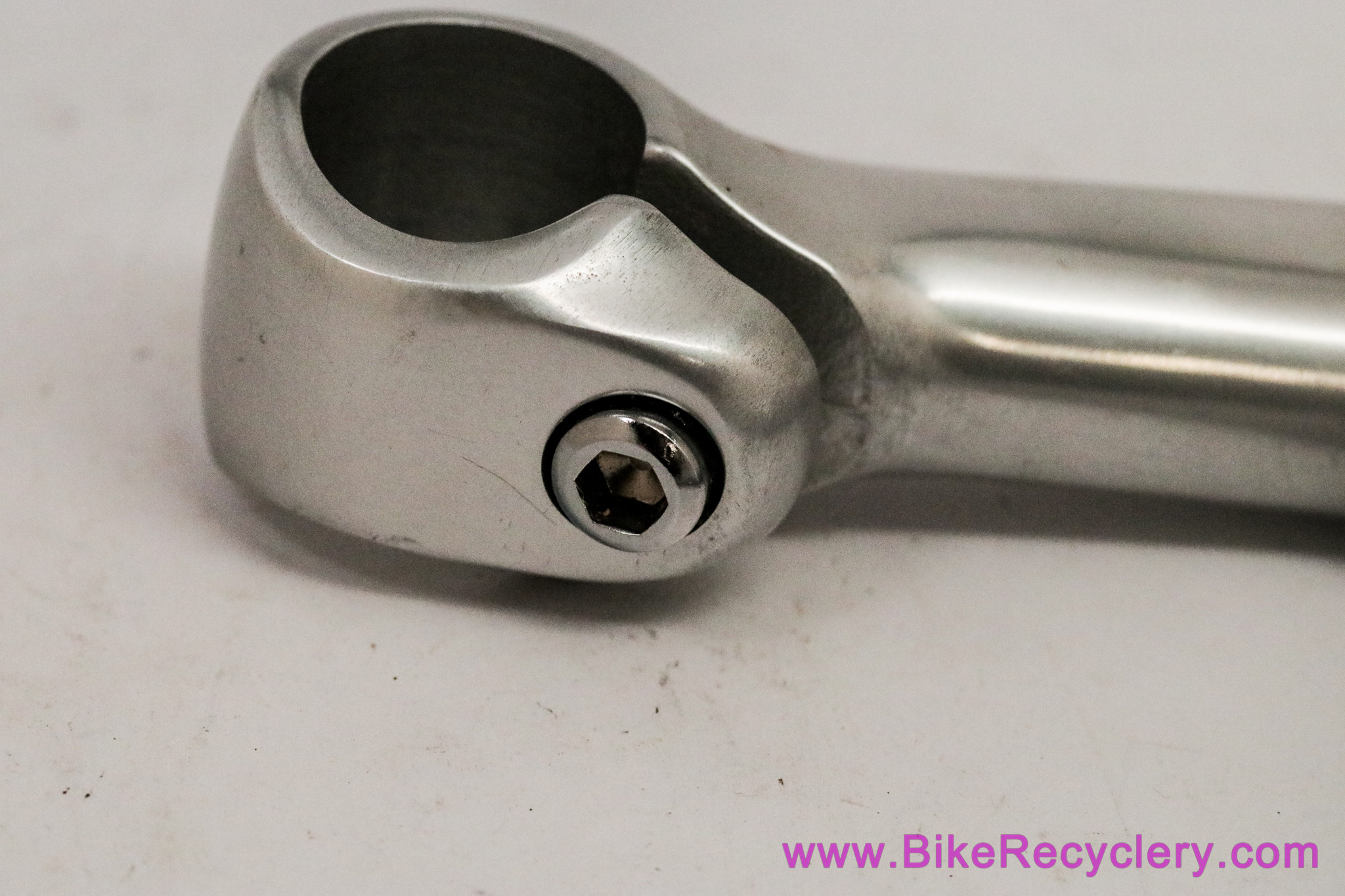 Specialized S2 Quill Stem: 100mm x 25.4mm - Made by Nitto - Silver