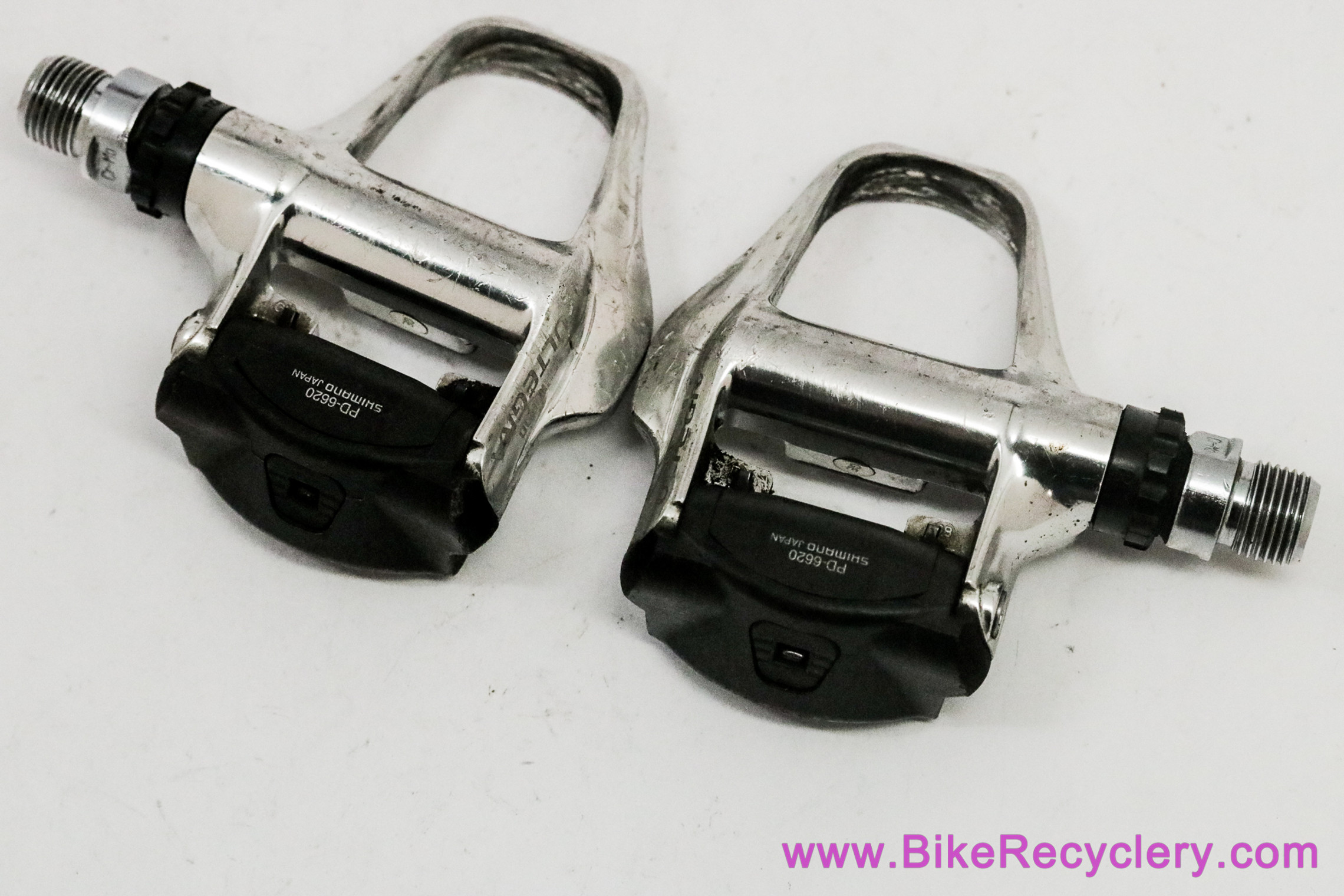 Shimano Ultegra PD-6620 SPD-SL Road Pedals: Silver (Perfect
