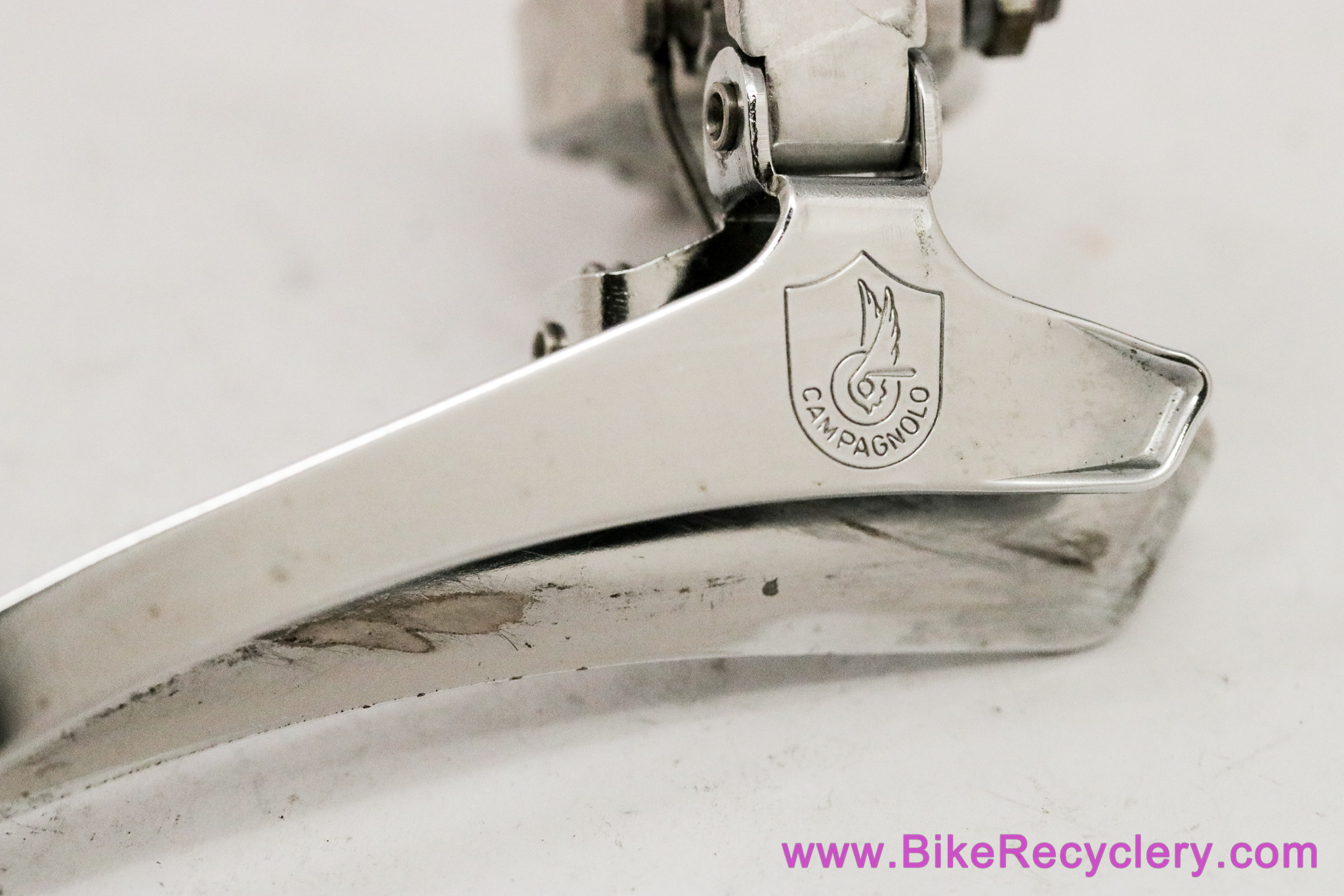 Campagnolo Triomphe Front Derailleur: #0104026 - 28.6mm (EXC+)