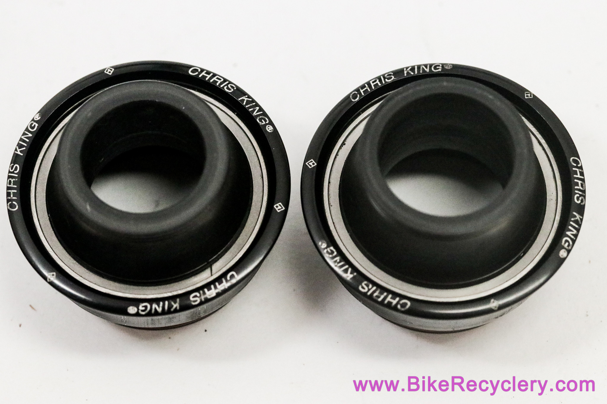 Chris King Press Fit 30 Bottom Bracket: Black - 24mm Fit Kit C & E (Near Mint+)